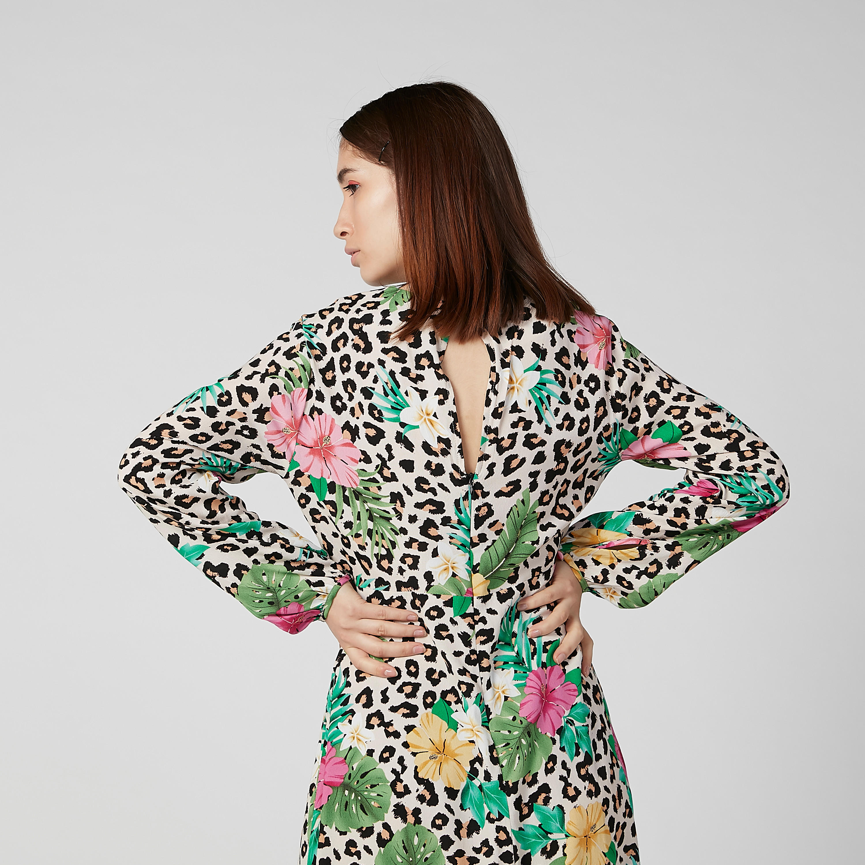 فستان مستدام ميدي إيه لاين بأكمام بيشوب وطبعات-women-clothing-dresses-image-6