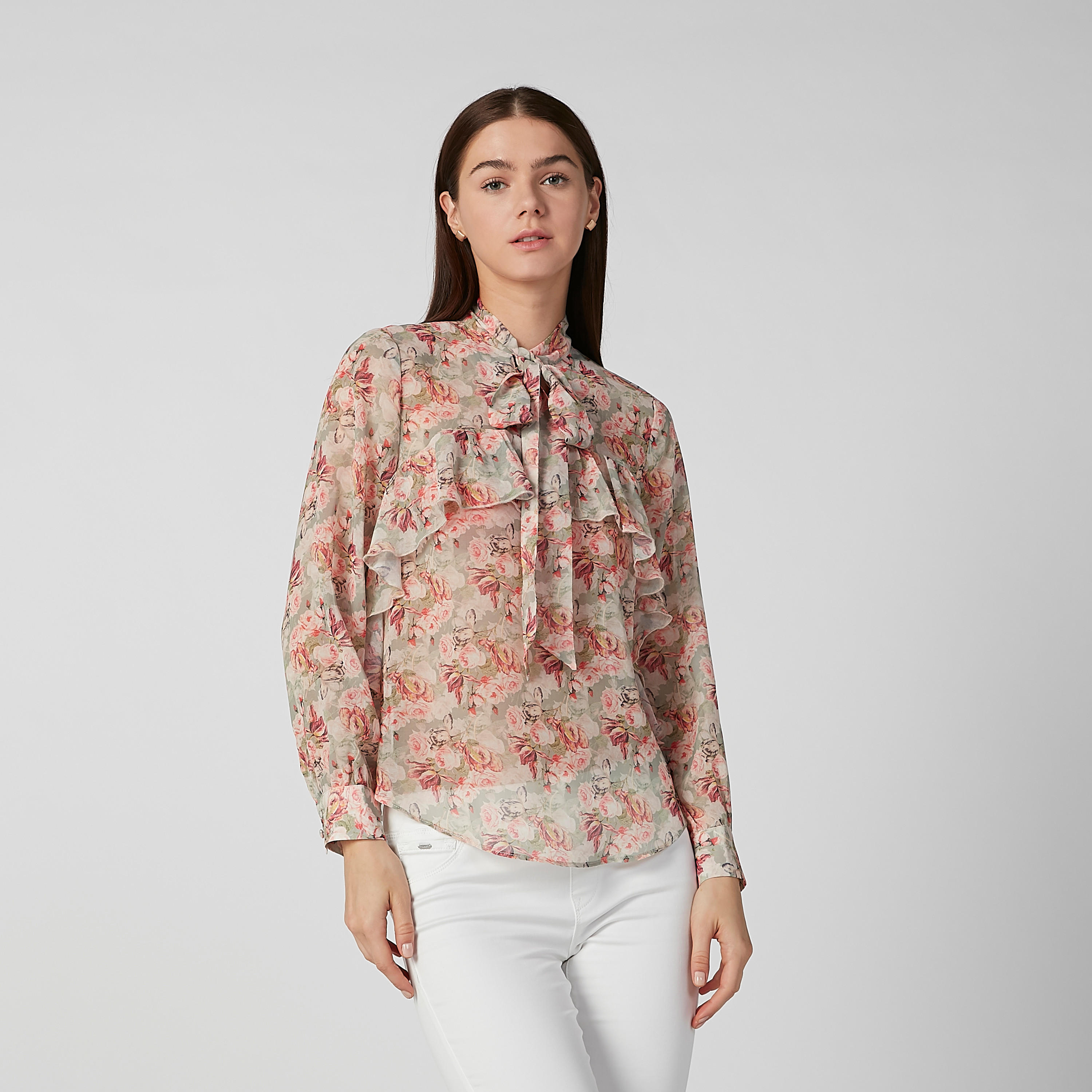 بلوزة مستدامة بأكمام طويلة وطبعات زهرية وربطة عنق -women-clothing-shirtsandblouses-blouses-image-4