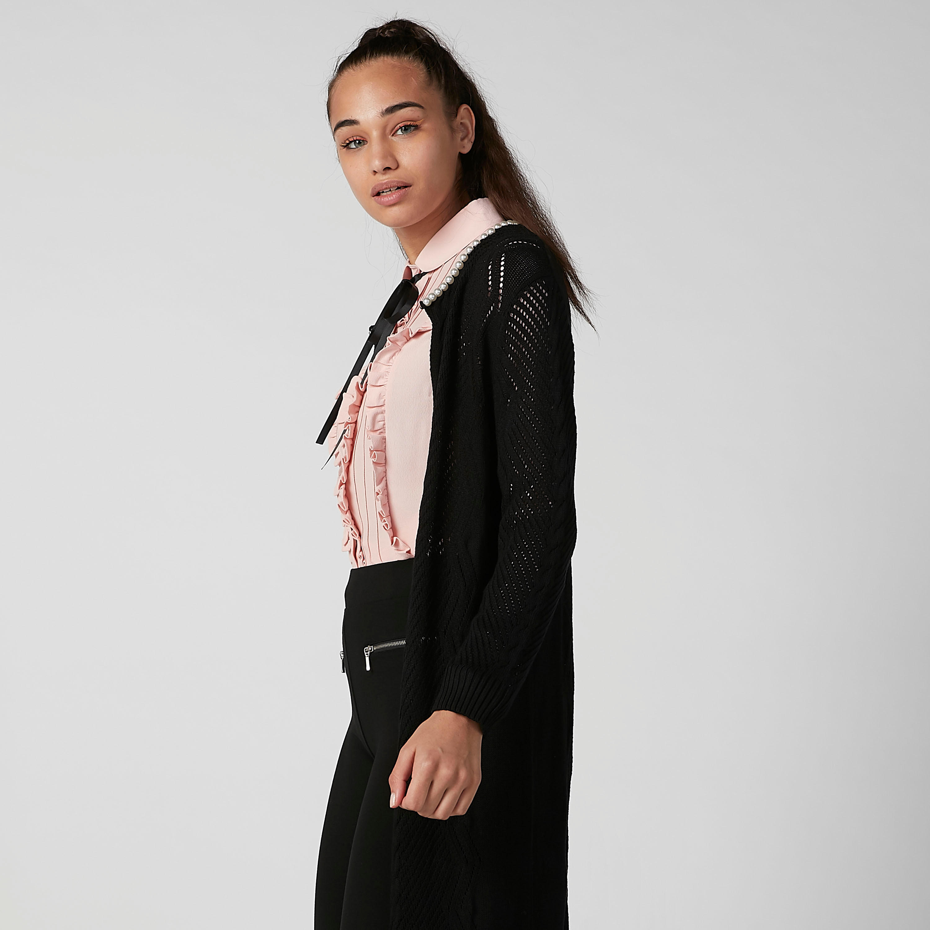 كارديجان طويل بارز الملمس بأكمام طويلة وأربطة-women-winterwear-cardigansandjumpers-cardigans-image-4