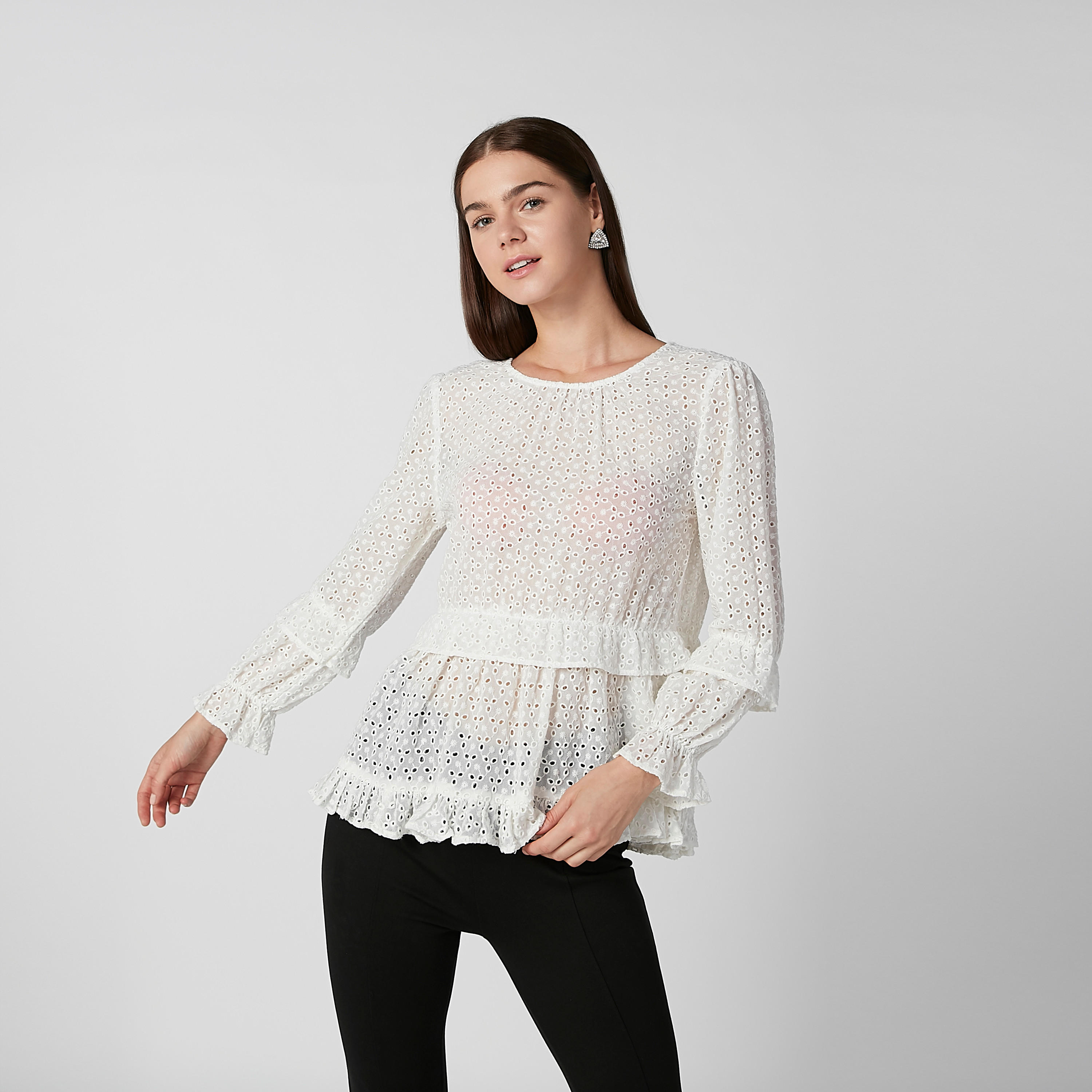 بلوزة مستدامة شيفلي بياقة قارب وأكمام واسعة -women-clothing-shirtsandblouses-blouses-image-2