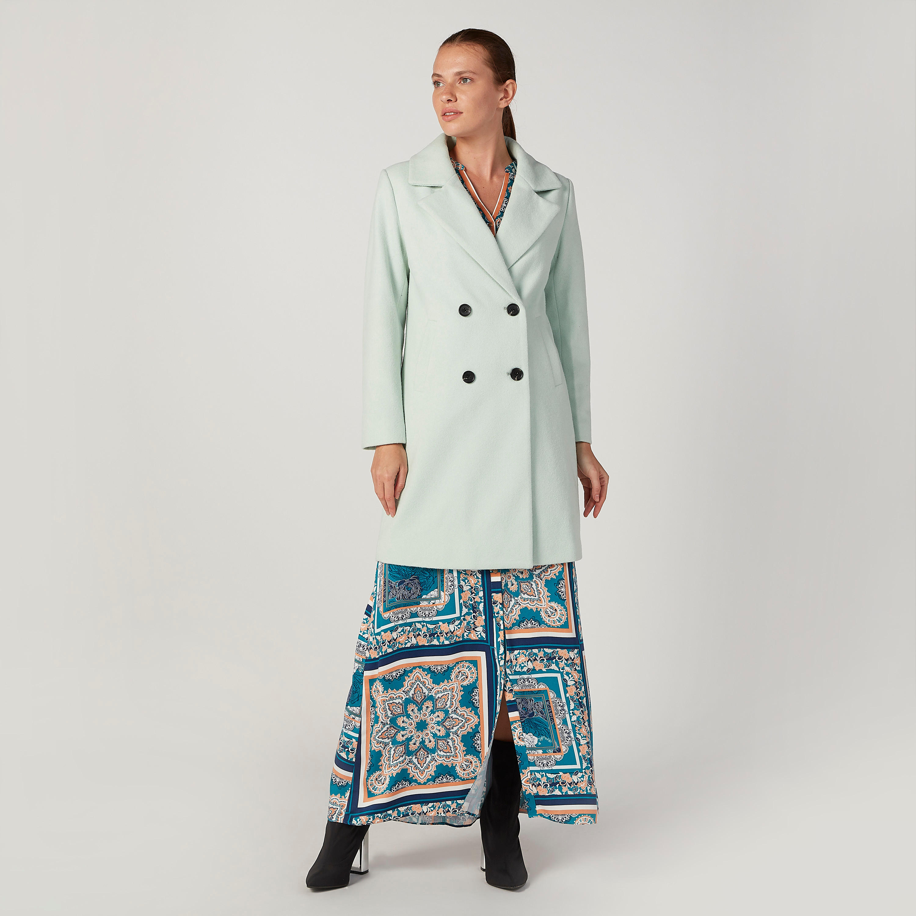 مِعطف بارز الملمس بأكمام طويلة وجيوب-women-clothing-coatsandjackets-coats-image-2