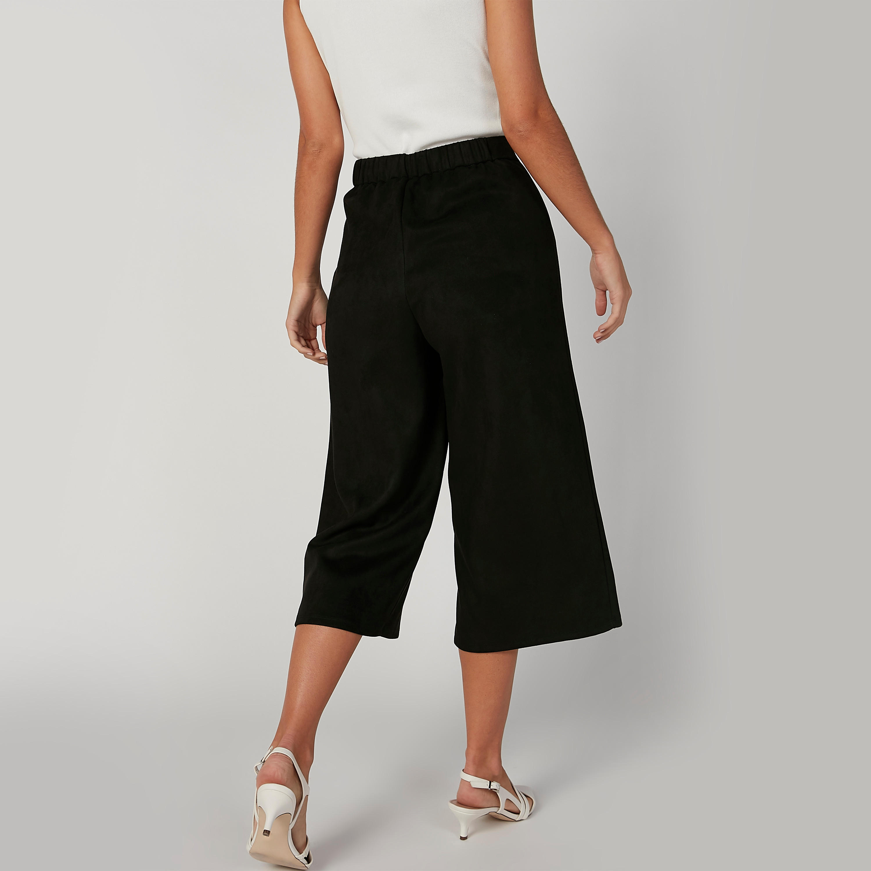 بنطال واسع الساقين سادة بقصّة واسعة وخصر مطّاطي-women-clothing-bottoms-trousers-image-2