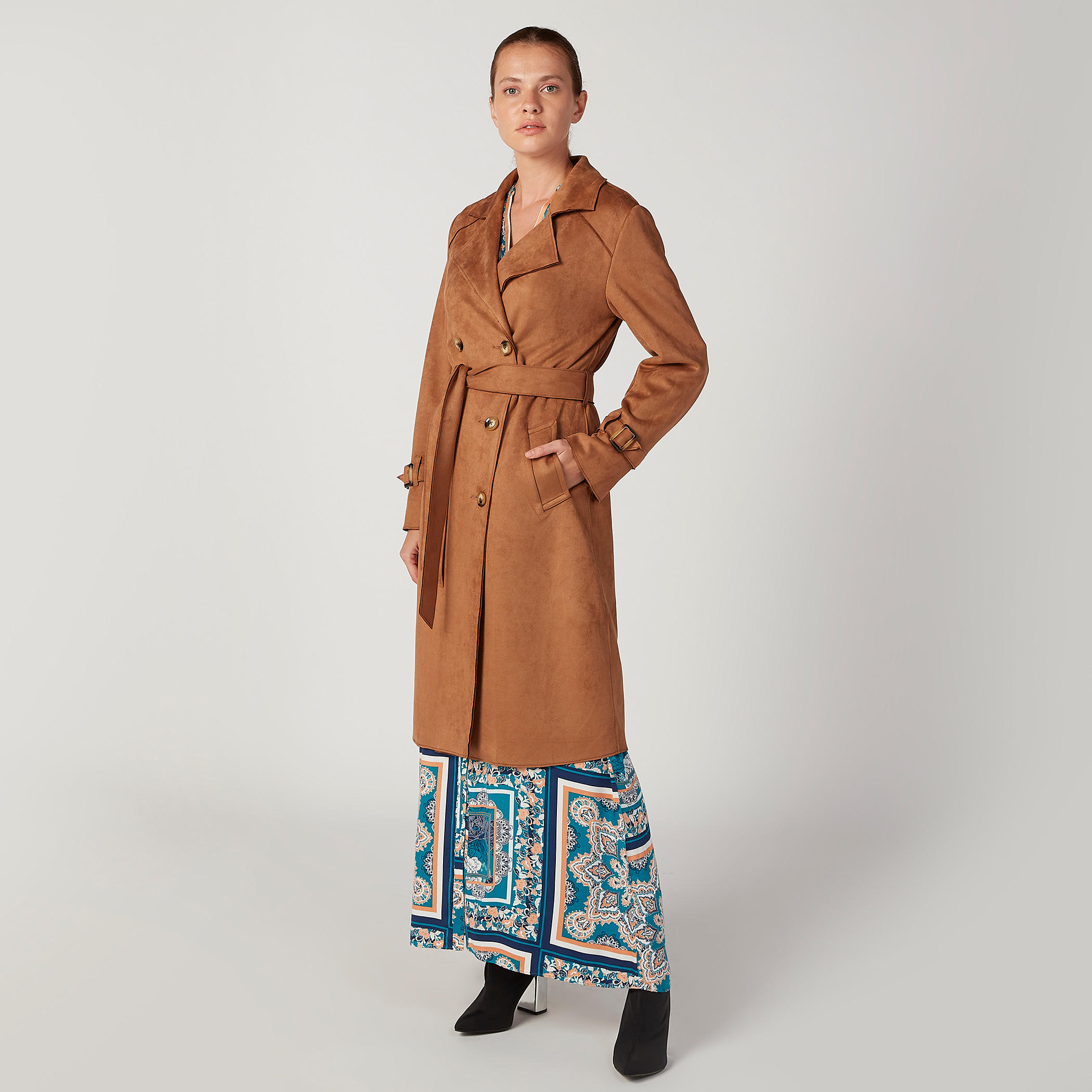 مِعطف مستدام طويل بارز الملمس بأكمام طويلة وجيوب-women-clothing-coatsandjackets-coats-image-2