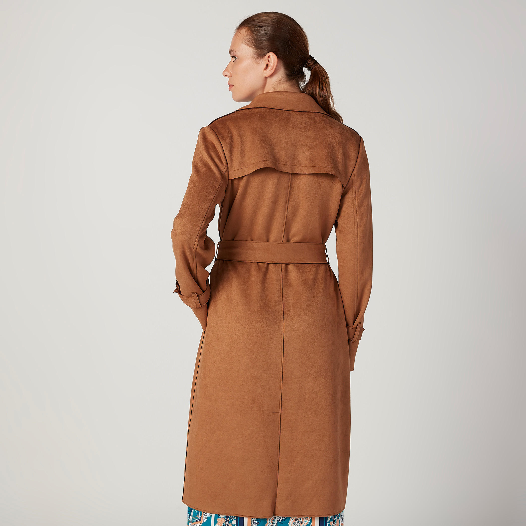 مِعطف مستدام طويل بارز الملمس بأكمام طويلة وجيوب-women-clothing-coatsandjackets-coats-image-4