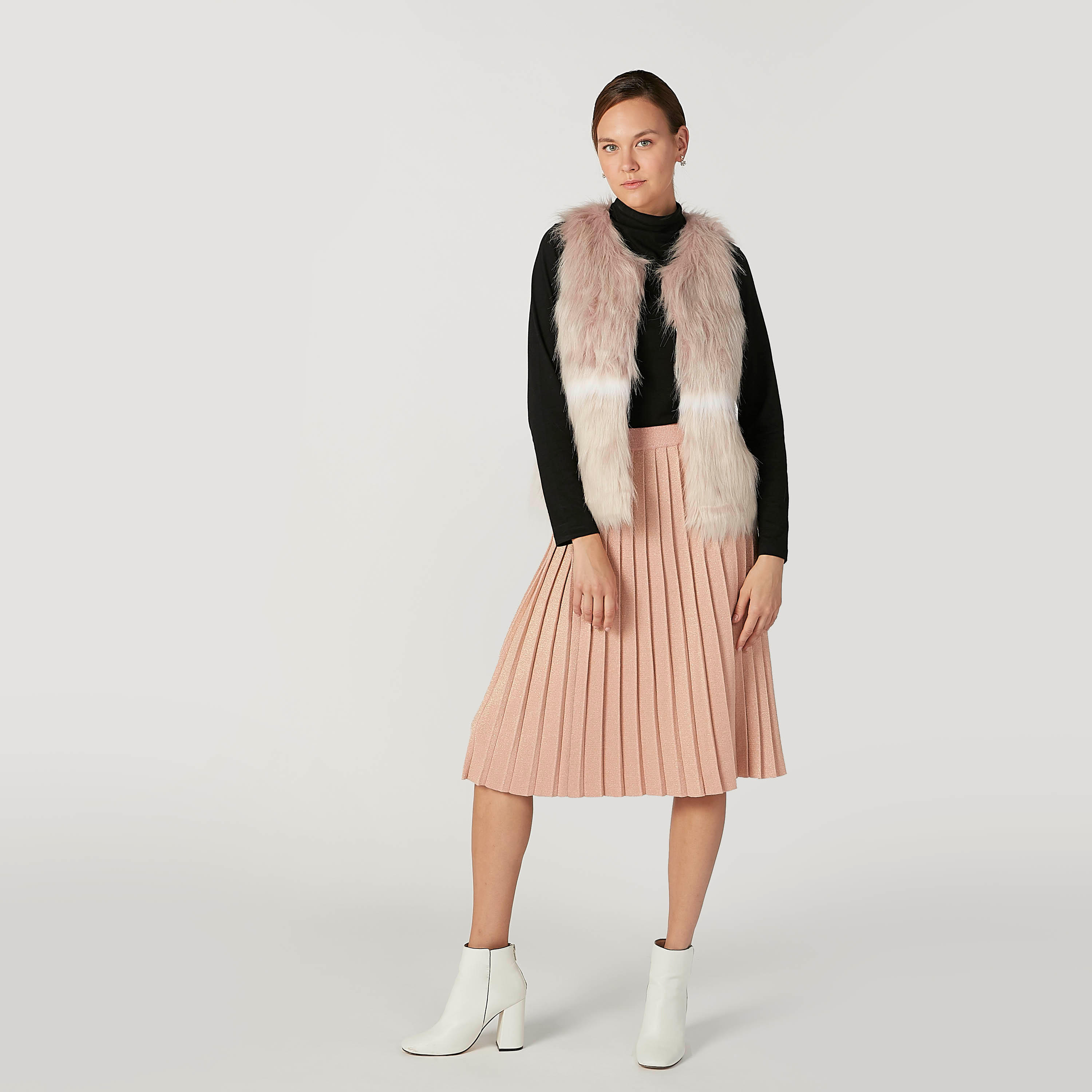 Textured Sleeveless Jacket-women-winterwear-coatsandjackets-jackets-image-2