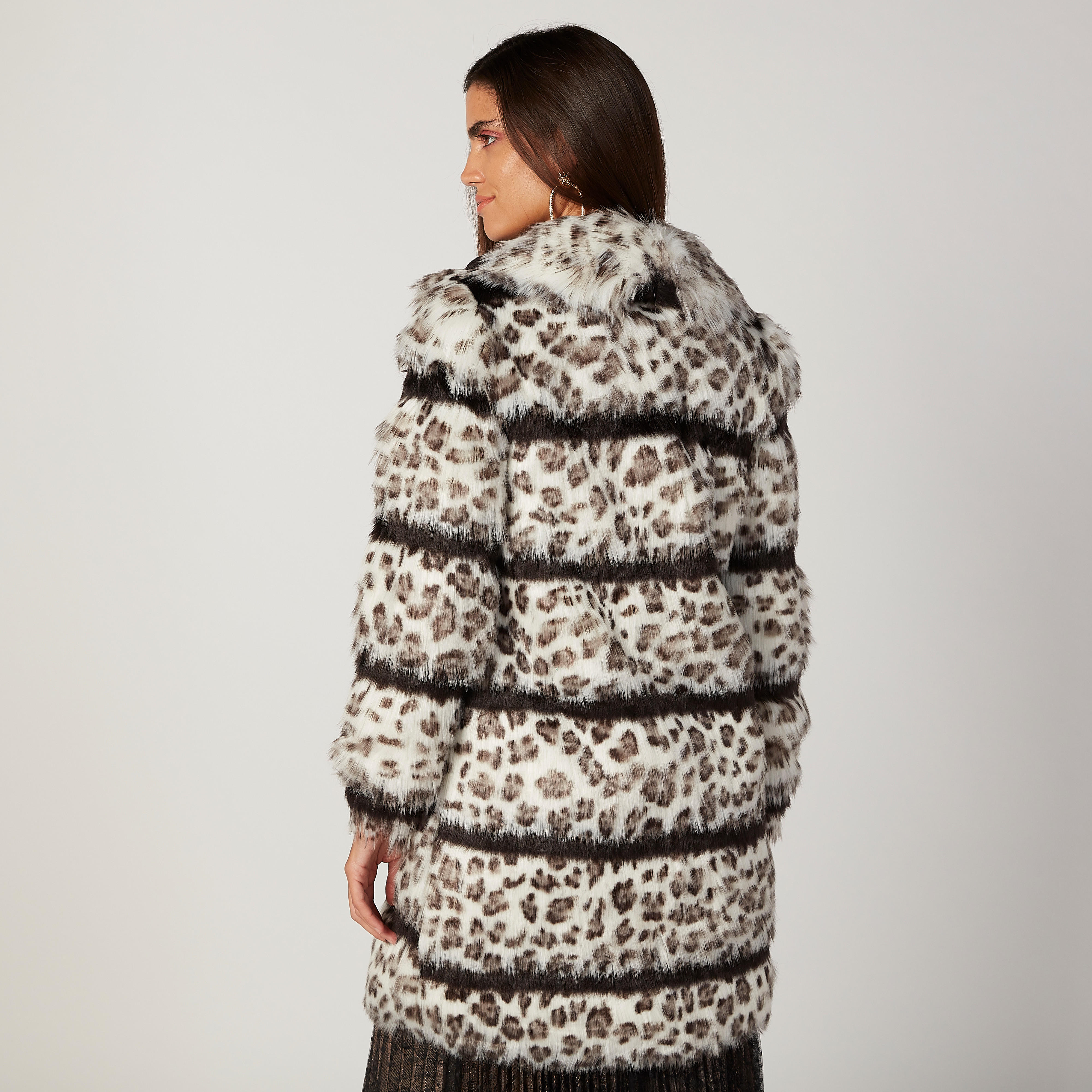 مِعطف بارز الملمس بأكمام طويلة وجيوب-women-clothing-coatsandjackets-coats-image-4
