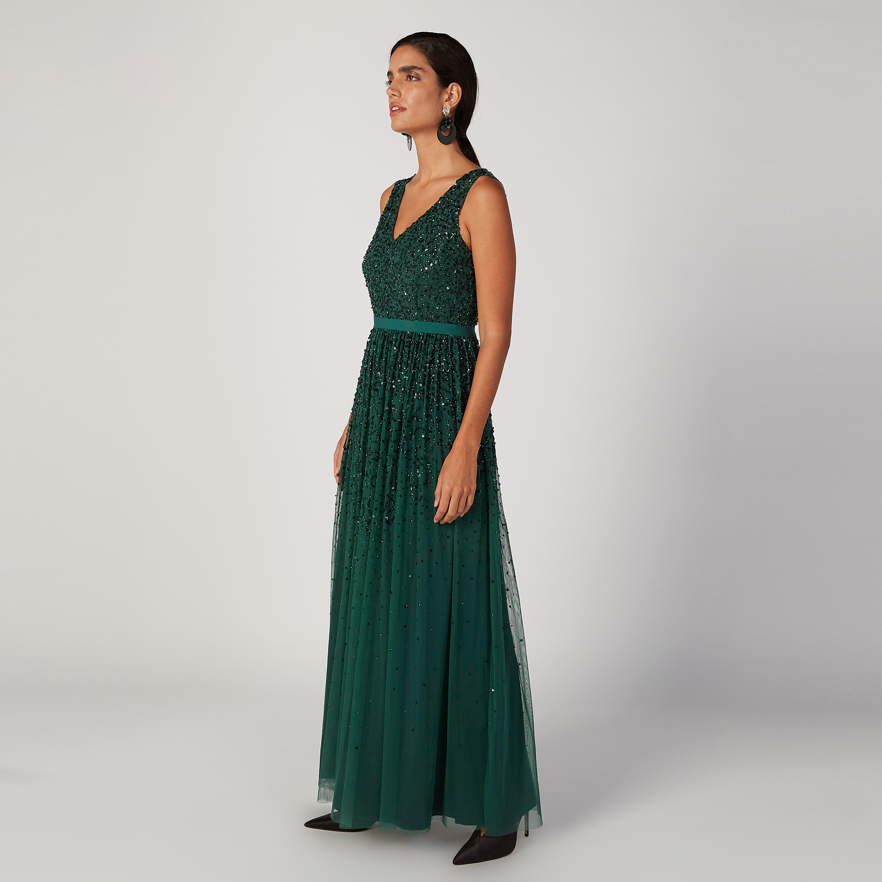 فستان طويل إيه لاين دون أكمام بياقة V وتفاصيل ترتر-women-clothing-dresses-image-2
