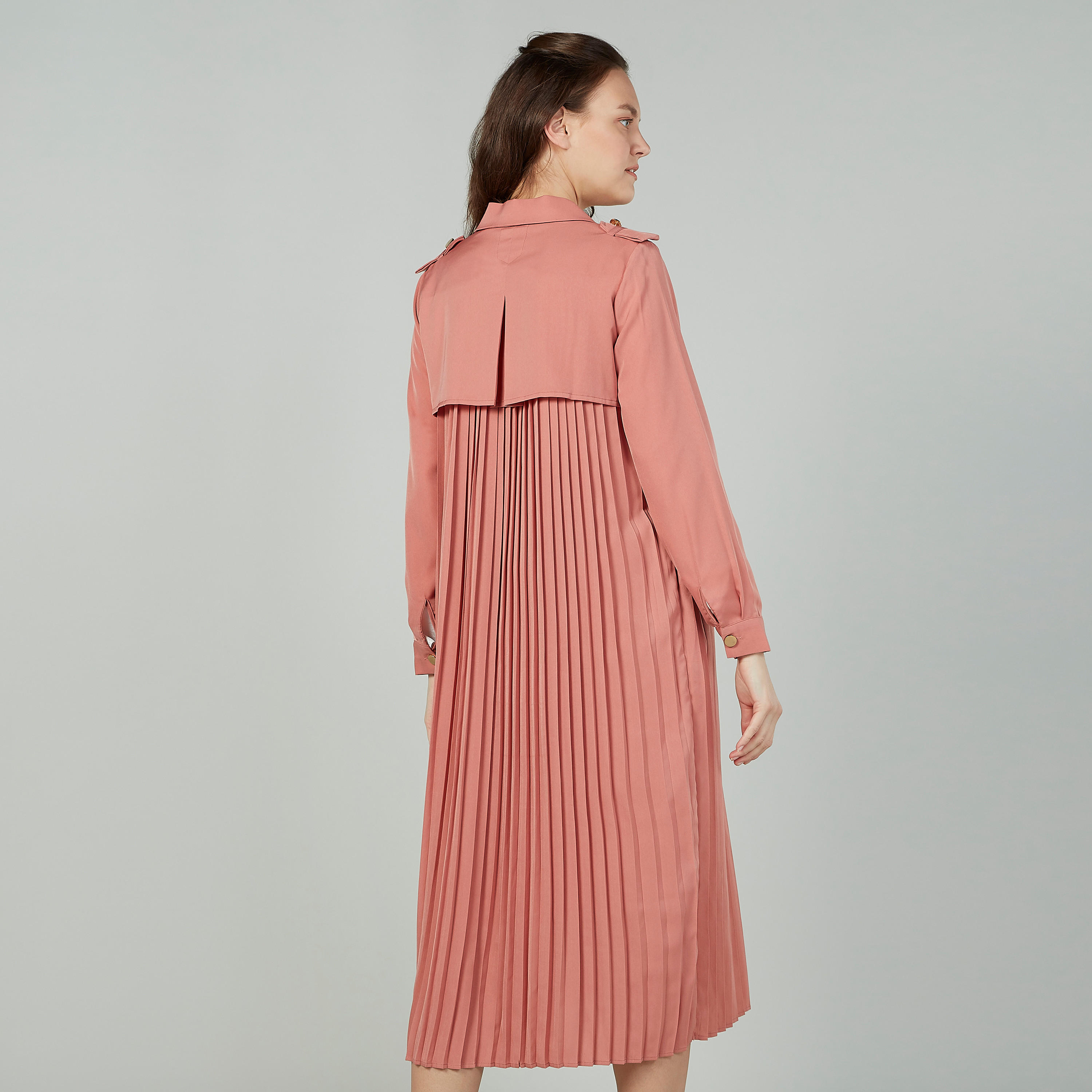 جاكيت طويل سادة بأكمام طويلة-women-winterwear-coatsandjackets-jackets-image-4