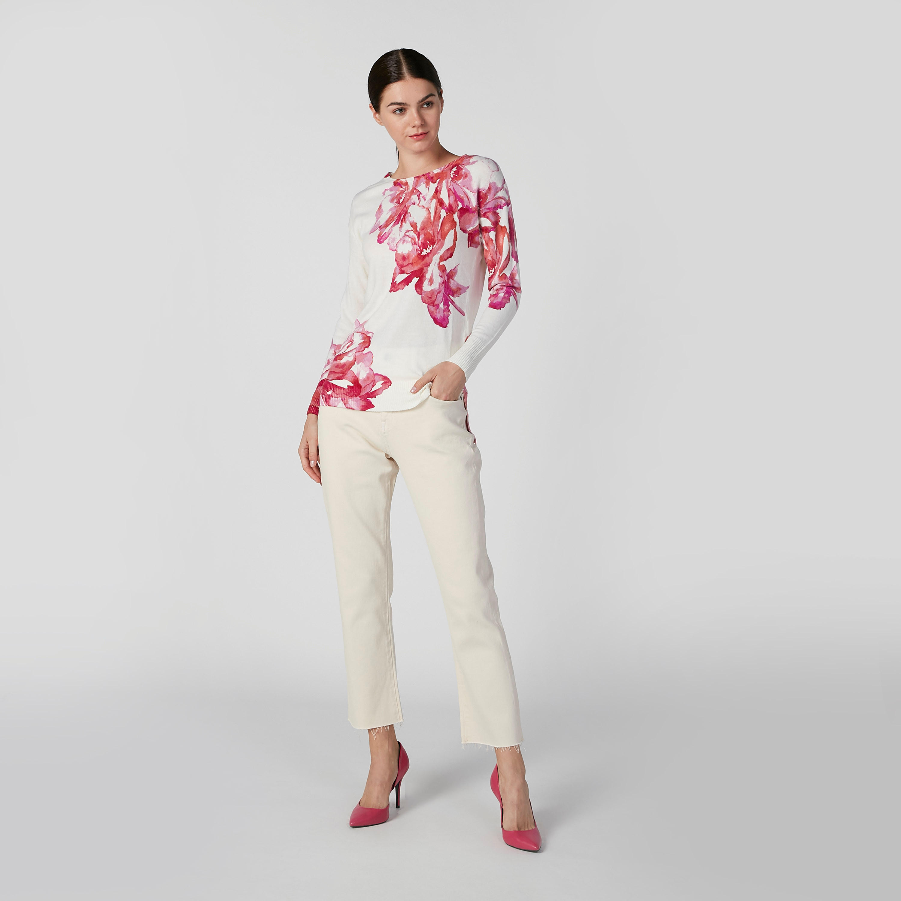 كنزة بأكمام طويلة وياقة مستديرة وطبعات زهرية-women-clothing-cardigansandjumpers-jumpers-image-2