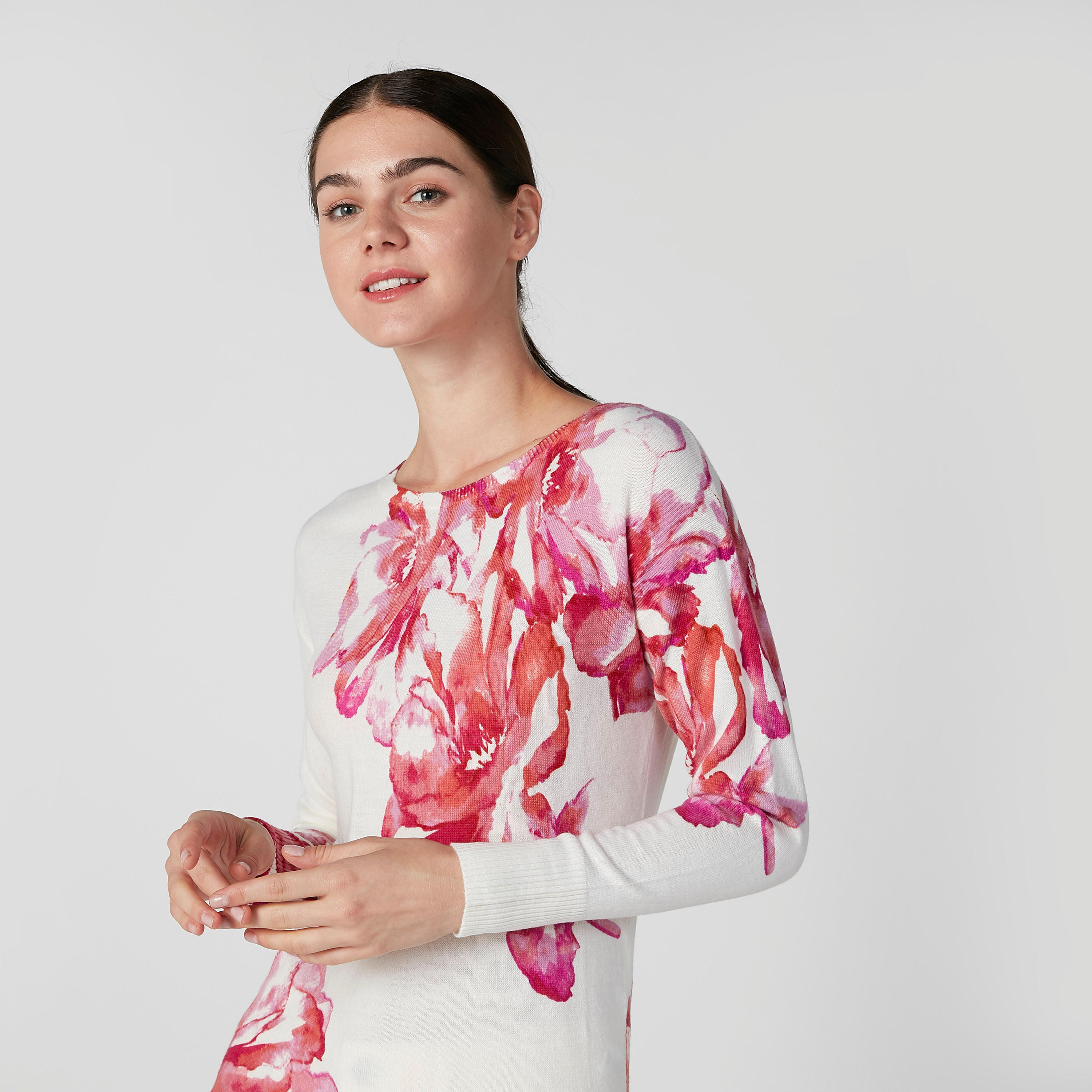 كنزة بأكمام طويلة وياقة مستديرة وطبعات زهرية-women-clothing-cardigansandjumpers-jumpers-image-3