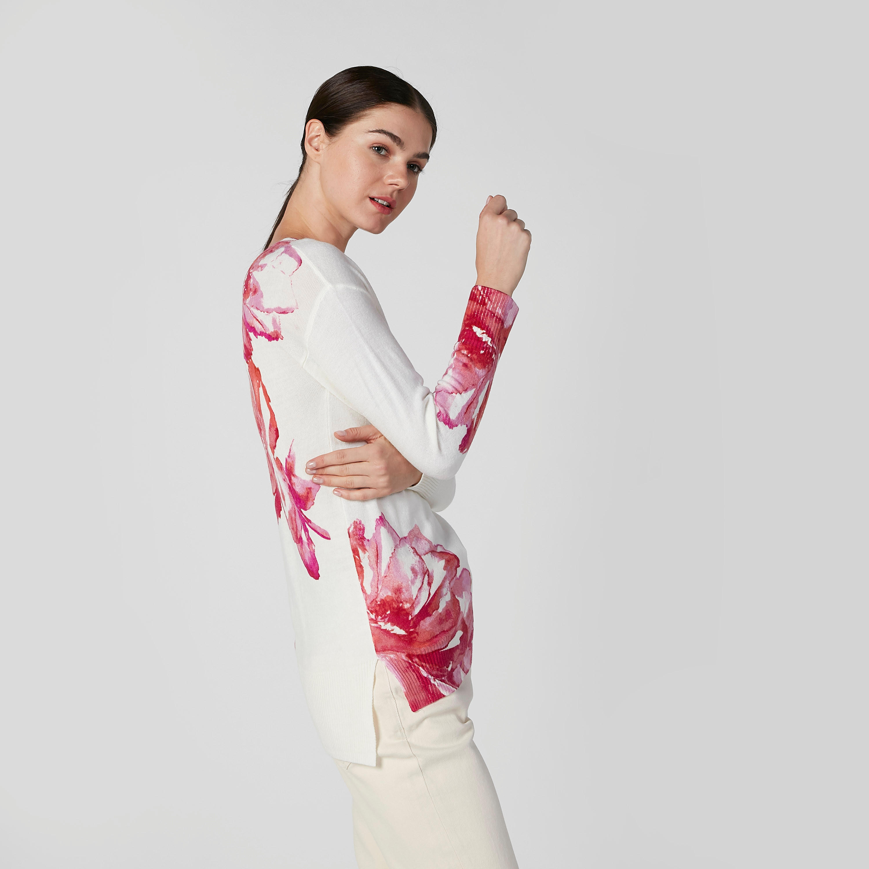 كنزة بأكمام طويلة وياقة مستديرة وطبعات زهرية-women-clothing-cardigansandjumpers-jumpers-image-5