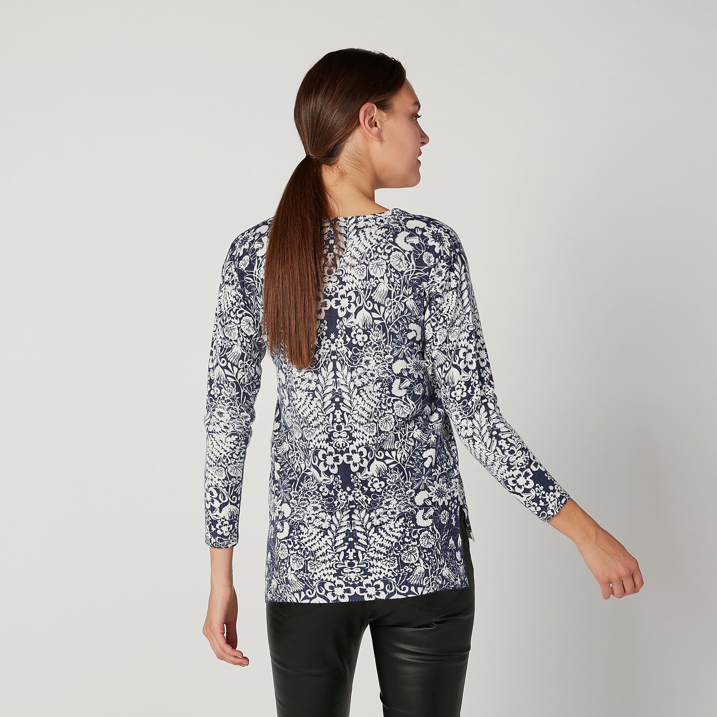 Printed Sweater with Round Neck and Long Sleeves-women-clothing-cardigansandjumpers-jumpers-image-4