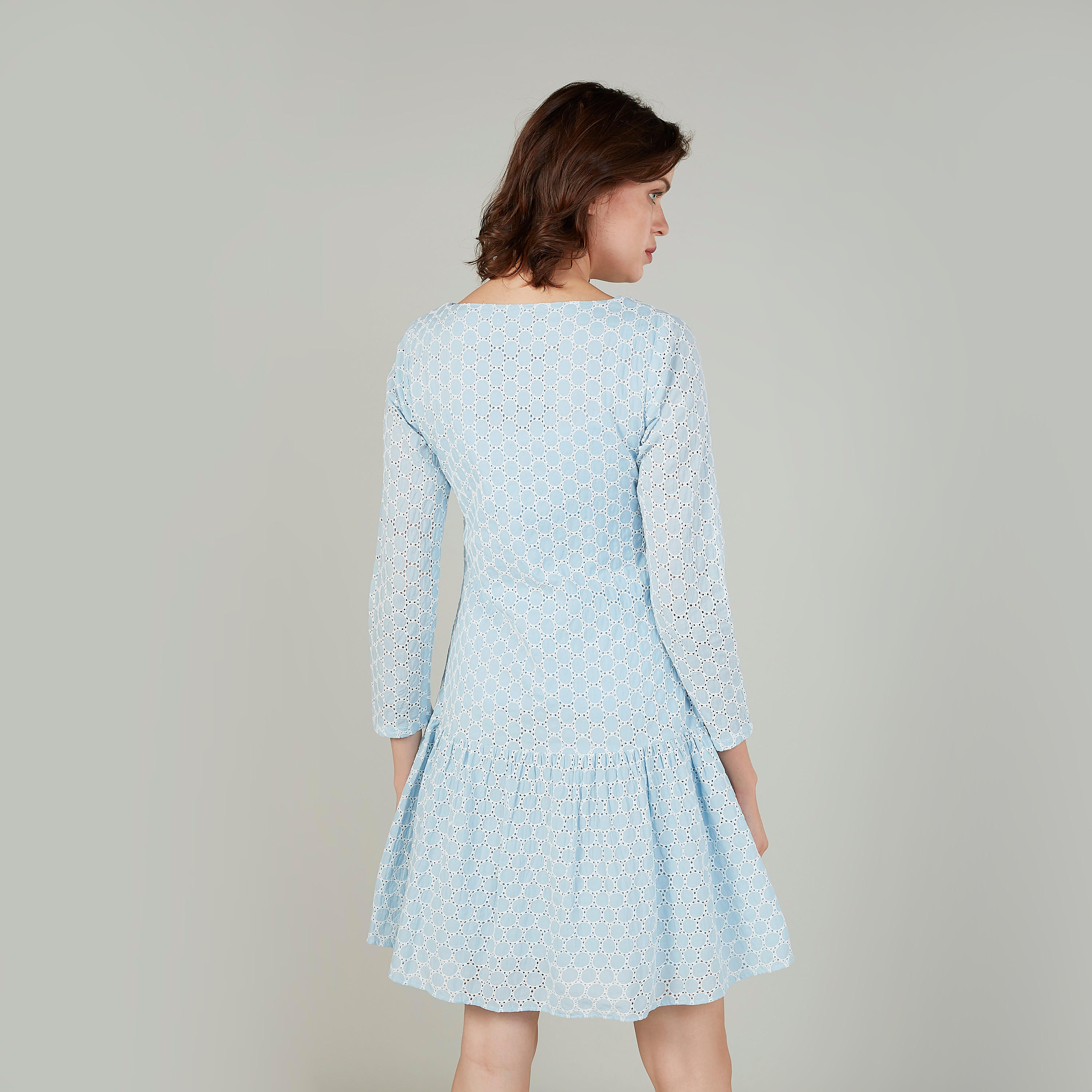 فستان إيه لاين متوسط الطول بارز الملمس بأكمام 3/4 بتفاصيل شيفلي-women-clothing-dresses-image-4
