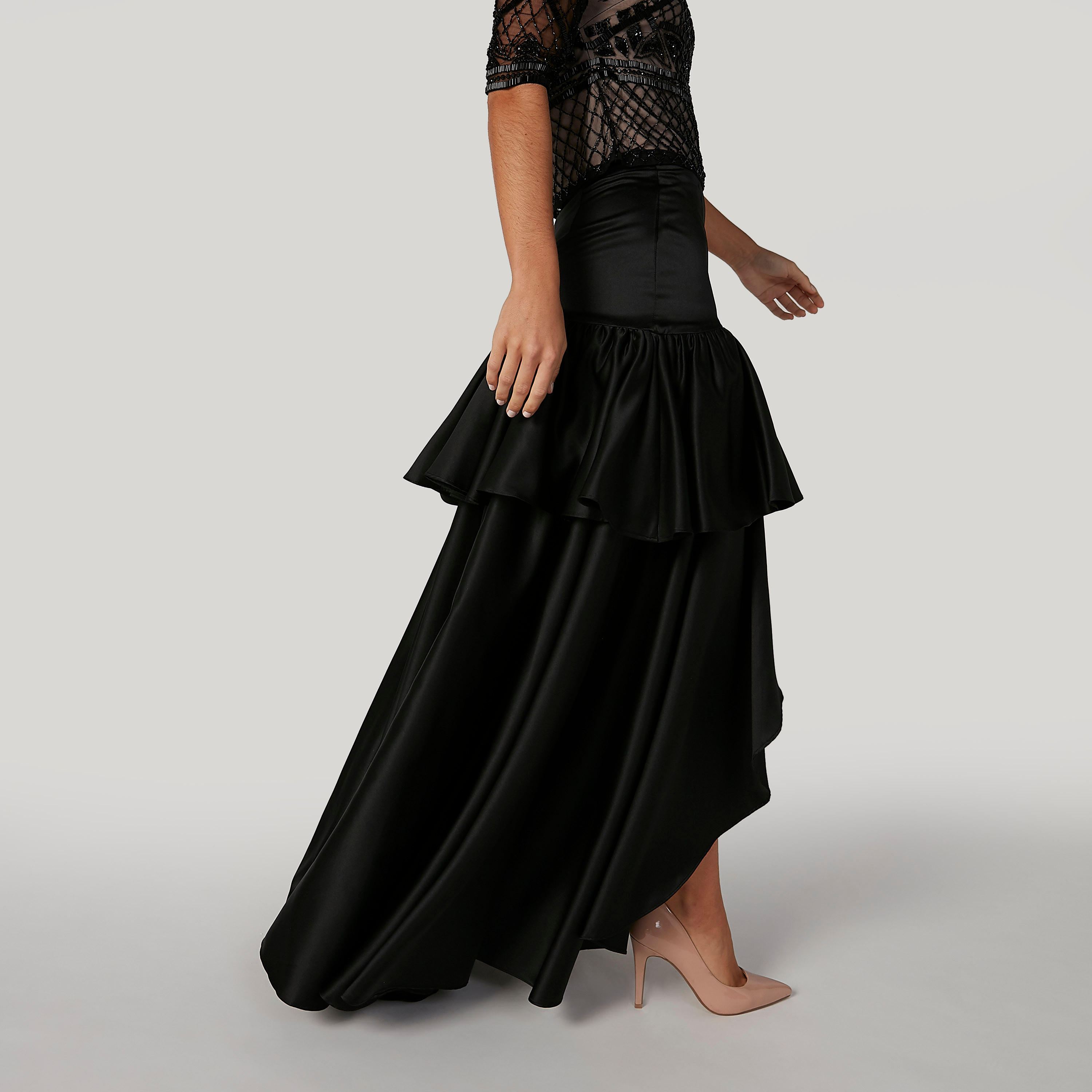 تنورة ماكسي سادة بخصر مطّاطي وحوّاف غير مستوية-women-clothing-bottoms-skirts-image-2