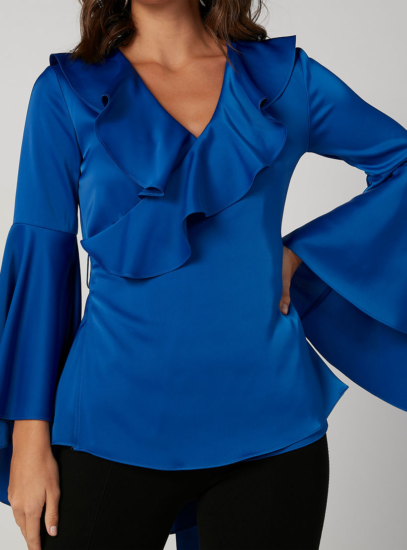 بلوزة مستدامة سادة بياقة V وأكمام واسعة -women-clothing-shirtsandblouses-blouses-image-1