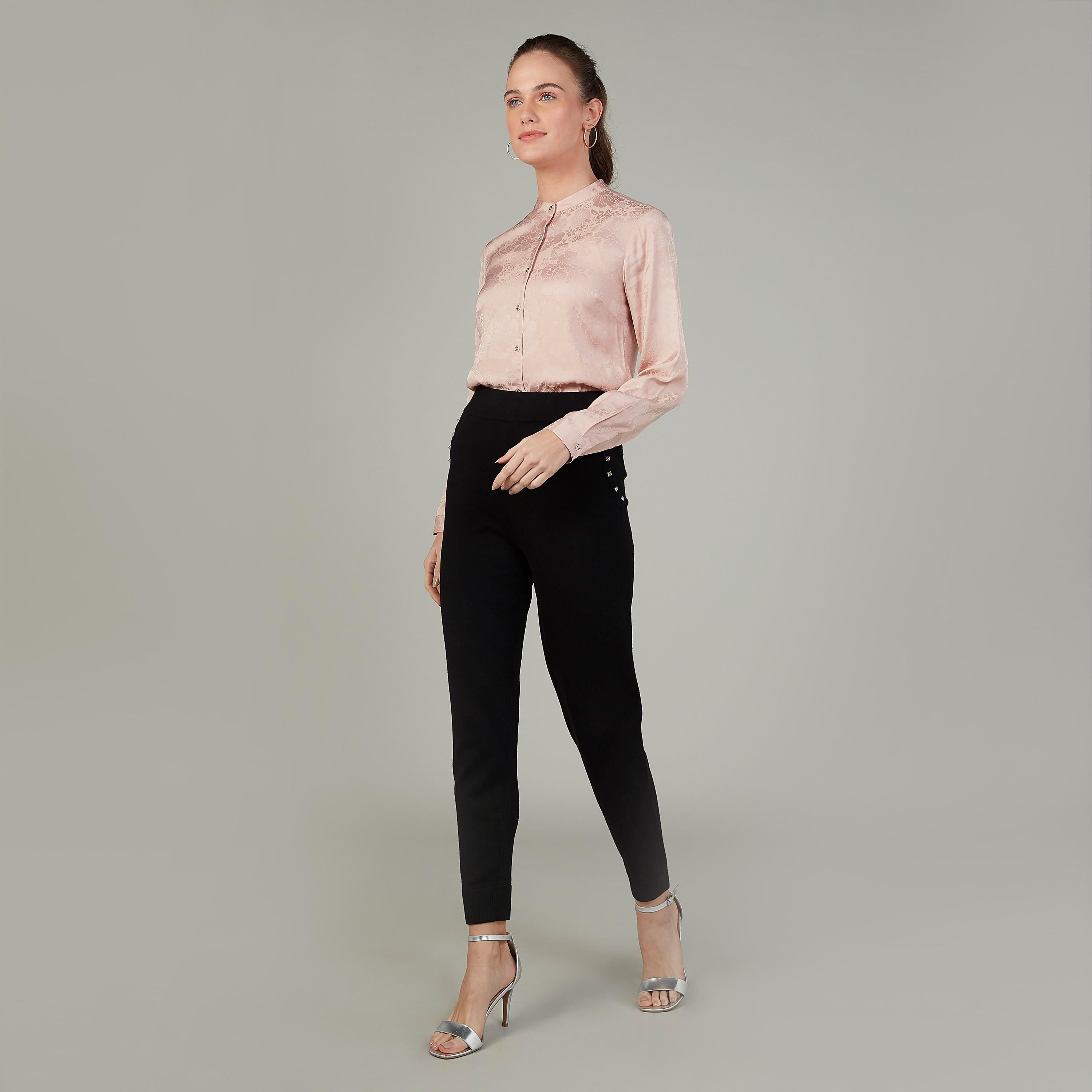 قميص بياقة ماندارين وأكمام طويلة وطبعات أزهار-women-clothing-shirtsandblouses-shirts-image-2