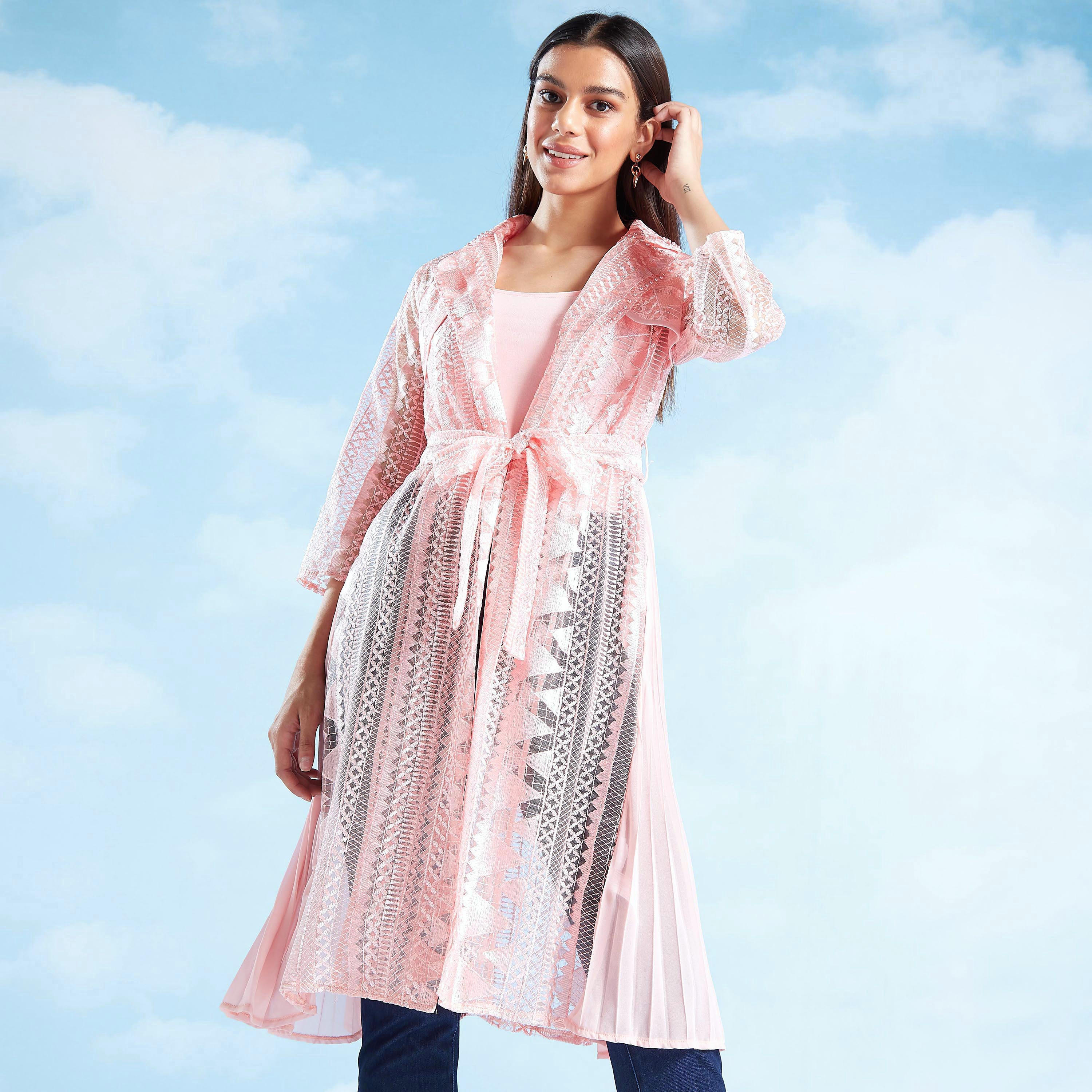 جاكيت طويل برباط مع الأكمام 3/4 وتفاصيل اللؤلؤ-women-winterwear-coatsandjackets-jackets-image-10