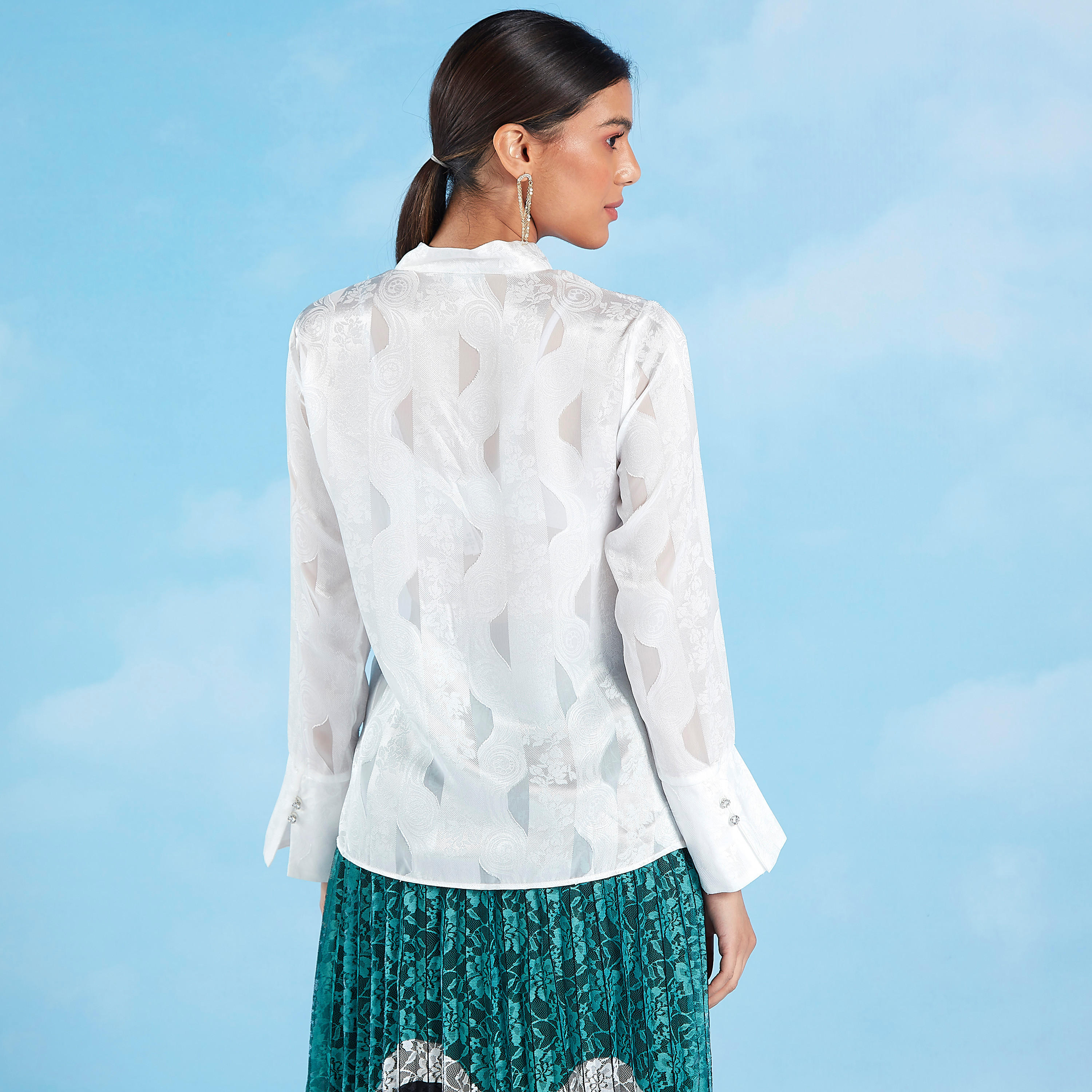 بلوزة بارزة الملمس بأكمام طويلة وربطة عنق-women-clothing-shirtsandblouses-blouses-image-4