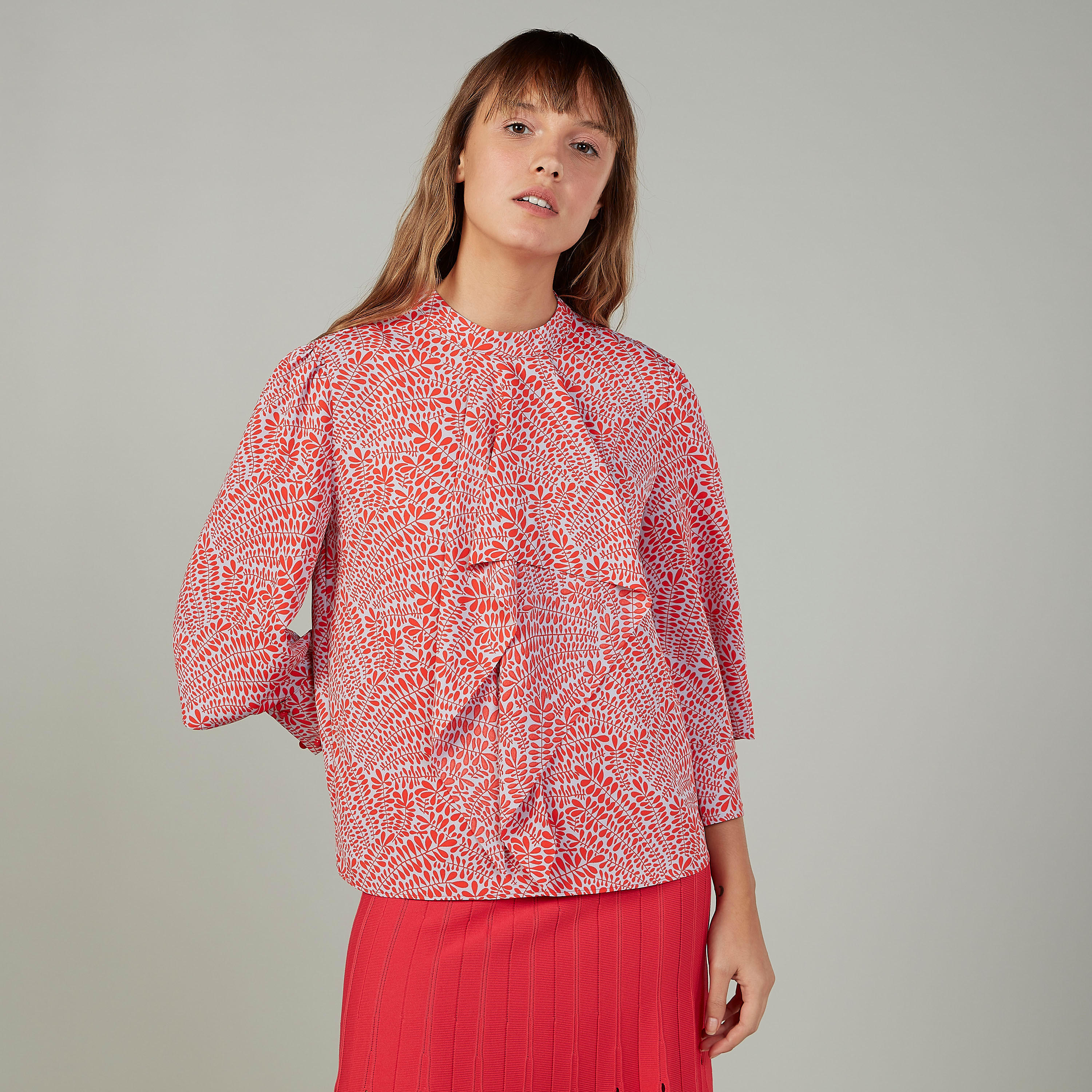 بلوزة بياقة عالية وياقة برباط وطبعات-women-clothing-shirtsandblouses-blouses-image-1