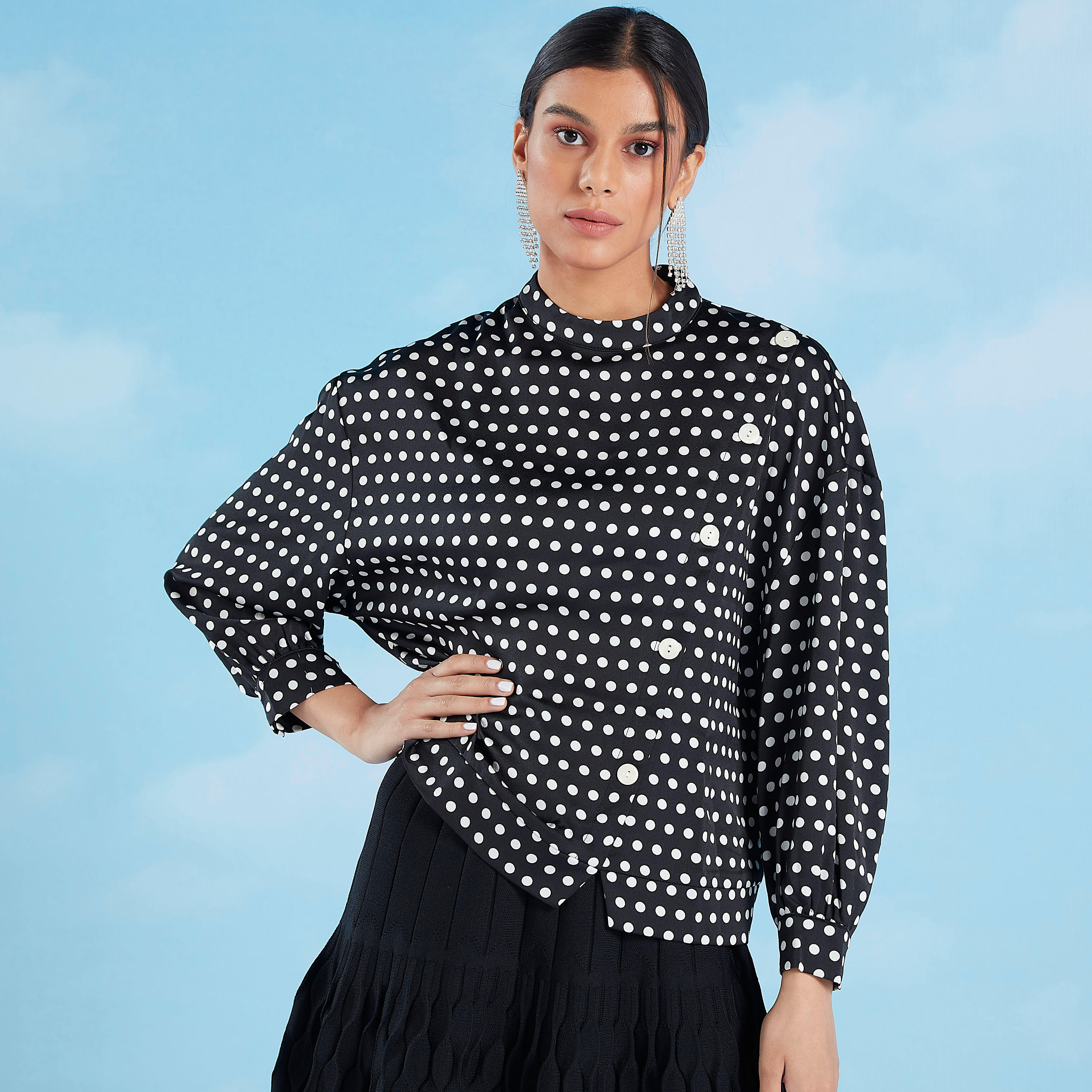 بلوزة بياقة ماندارين أكمام طويلة وطبعات منقّطة-women-clothing-shirtsandblouses-blouses-image-1