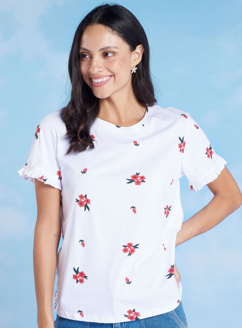 بلوزة بياقة مستديرة وأكمام قصيرة بتفاصيل كشكش وطبعات-women-clothing-tshirts-image-1