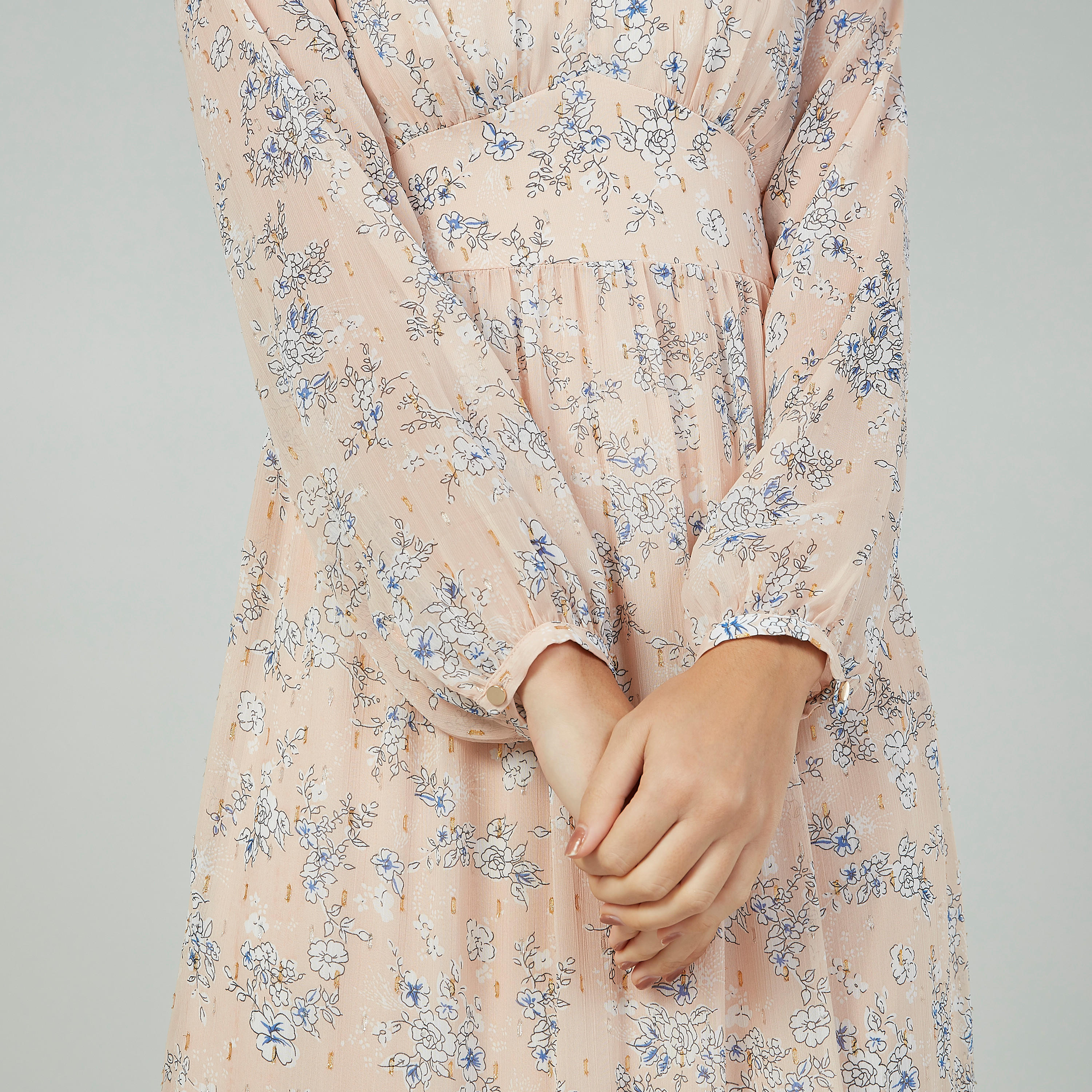 فستان طويل بياقة V وأكمام بيشوب بطبعات زهرية-women-clothing-dresses-image-3