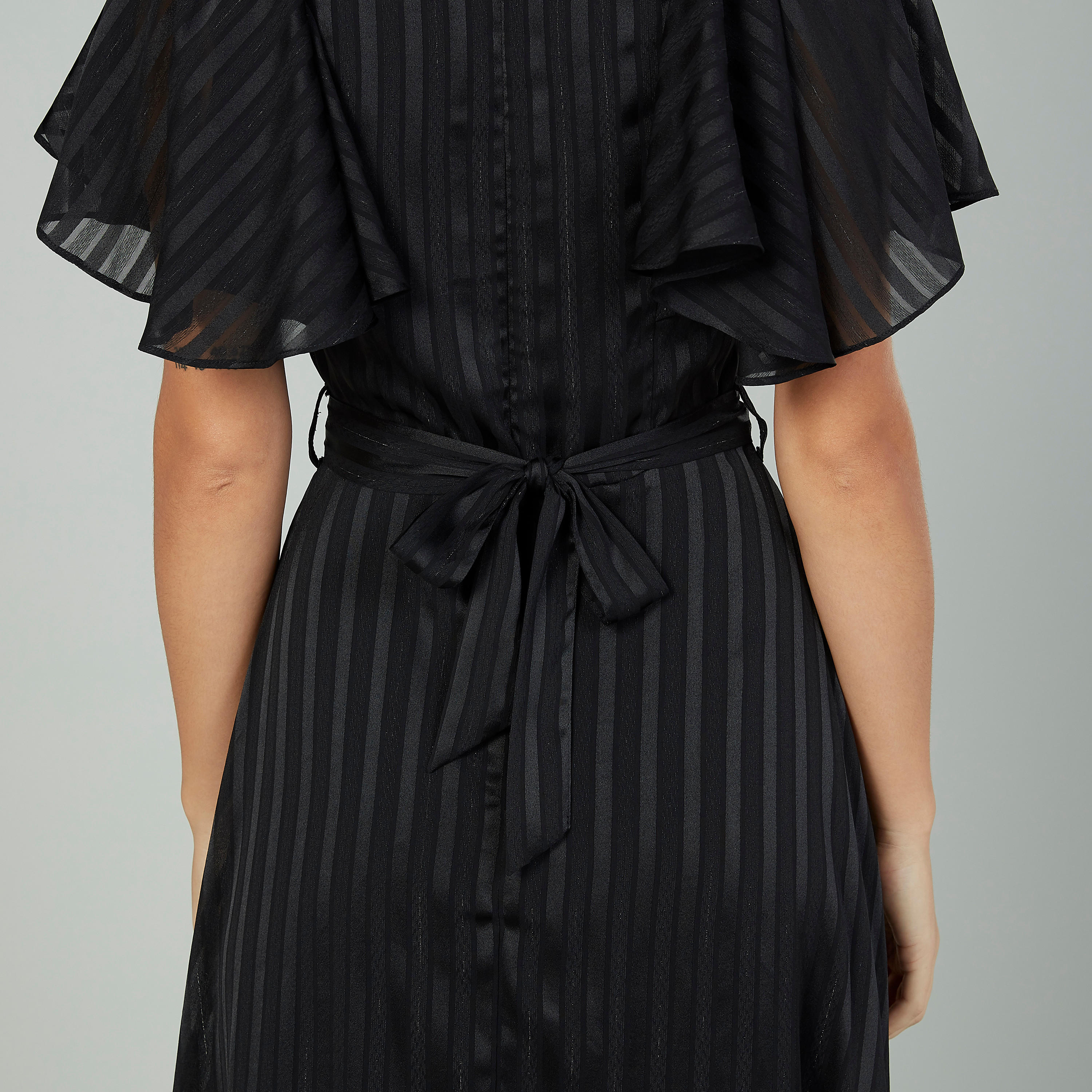 فستان طويل بارز الملمس بأكمام مكشكشة وحوّاف غير مستويّة-women-clothing-dresses-image-5