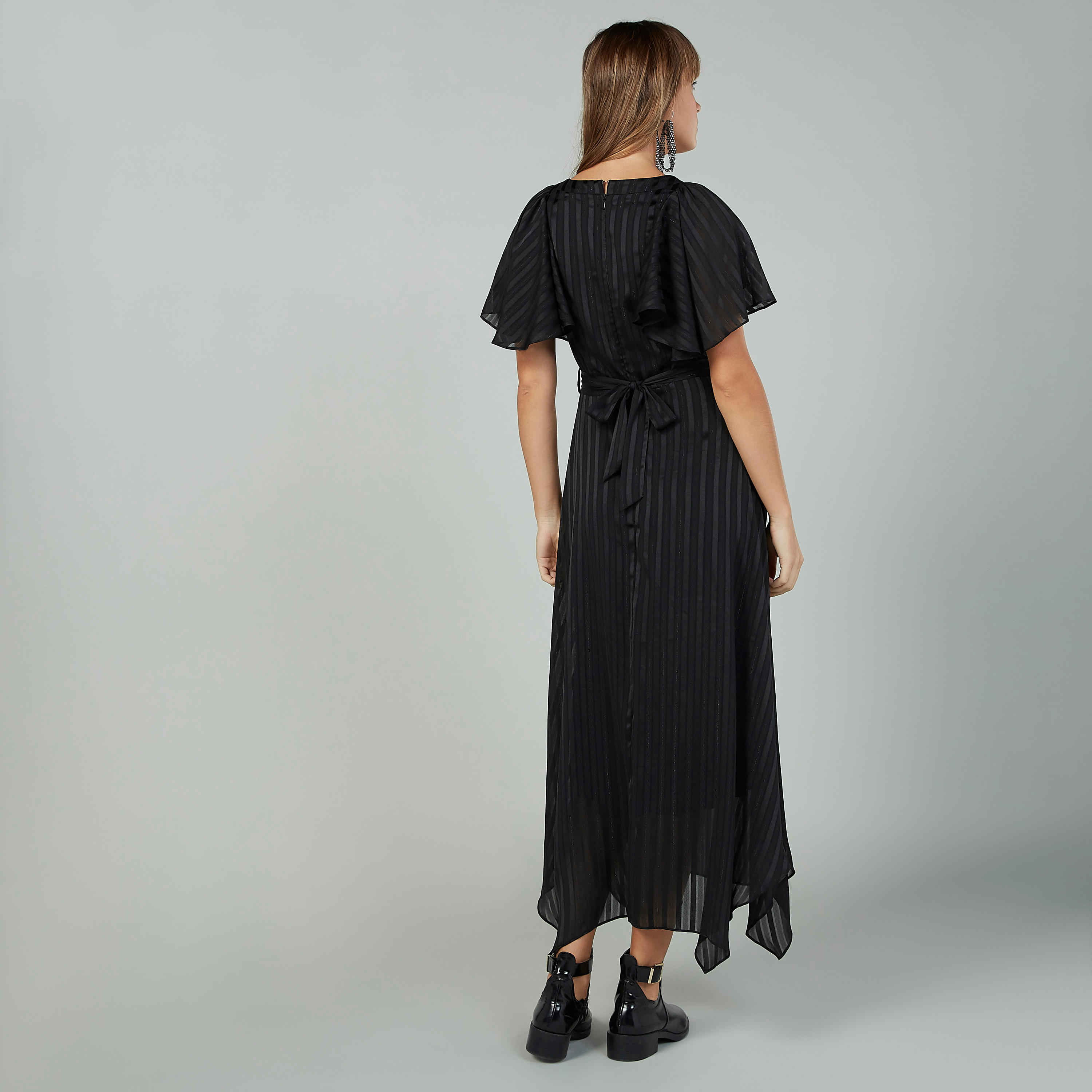 فستان طويل بارز الملمس بأكمام مكشكشة وحوّاف غير مستويّة-women-clothing-dresses-image-6