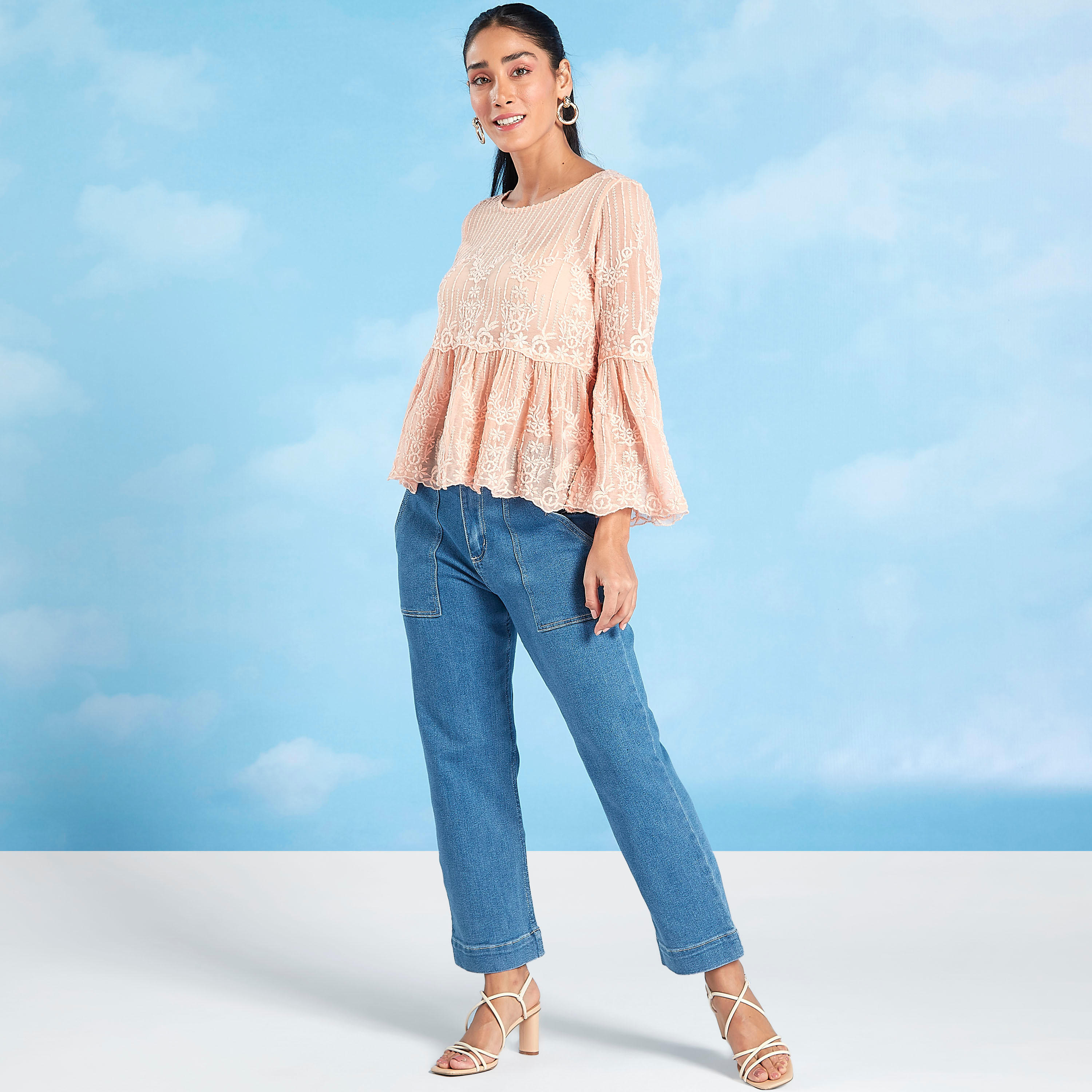 بلوزة مطرزة بياقة مستديرة وأكمام عريضة-women-clothing-shirtsandblouses-blouses-image-3