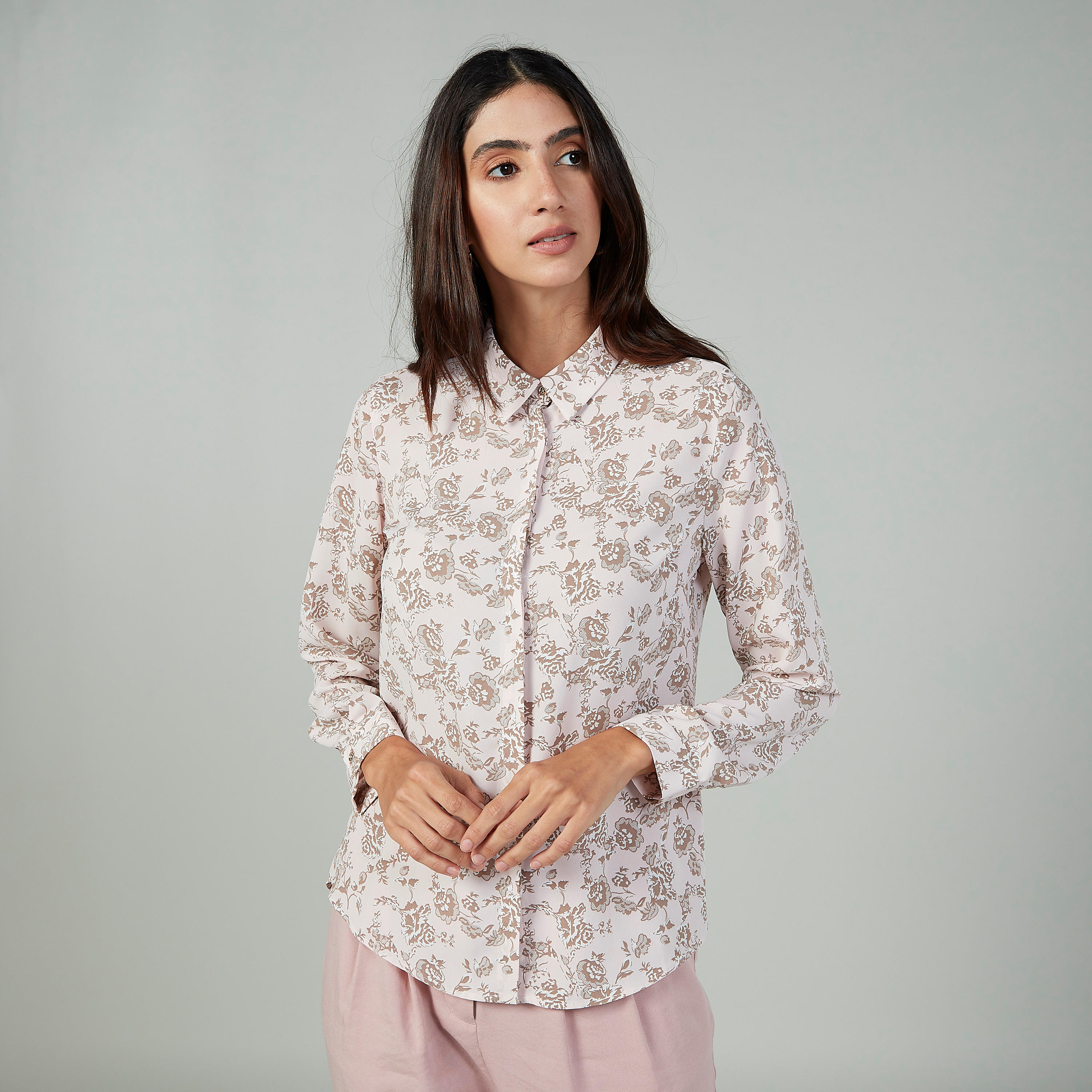 بلوزة بياقة عاديّة وأكمام طويلة وطبعات-women-clothing-shirtsandblouses-blouses-image-4