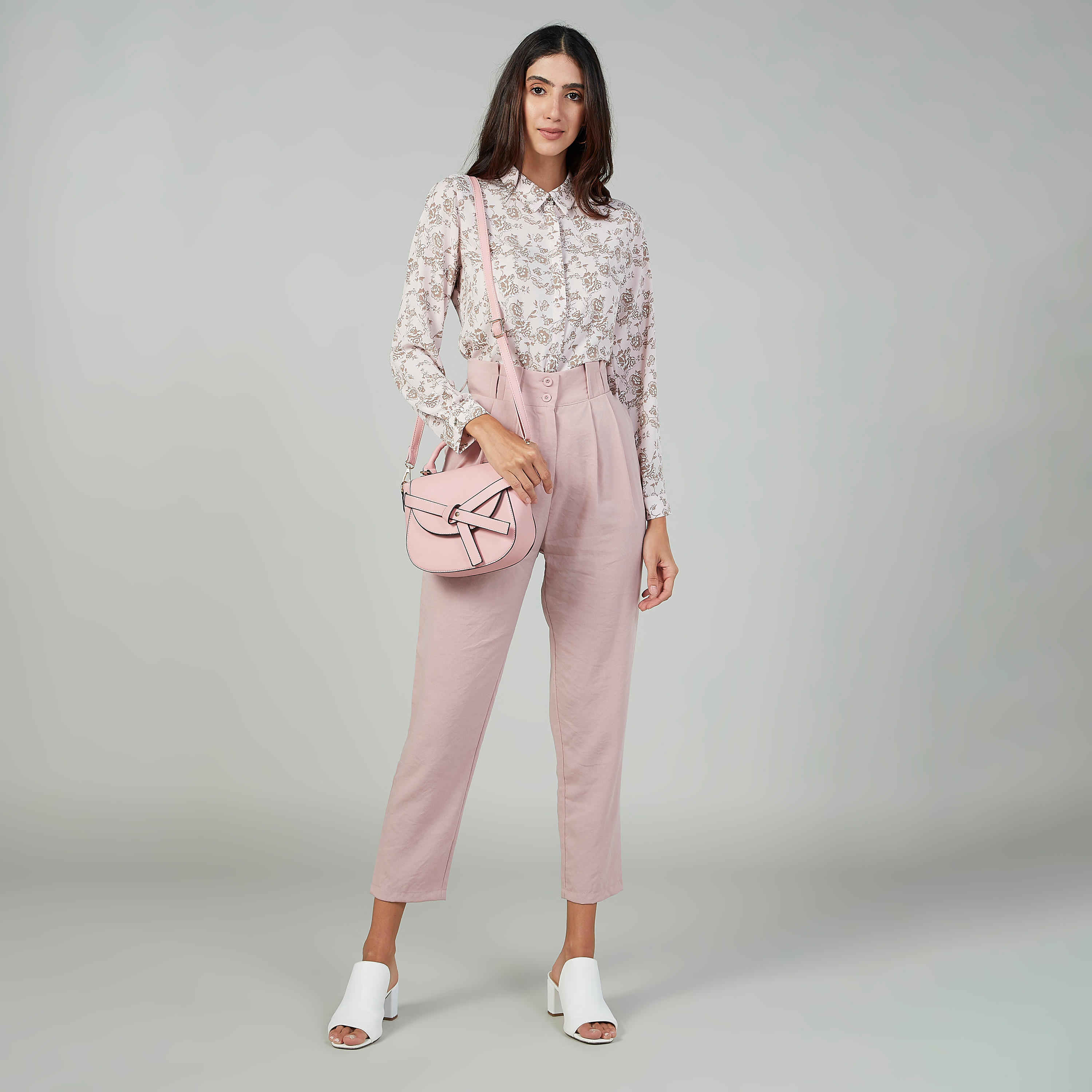 بلوزة بياقة عاديّة وأكمام طويلة وطبعات-women-clothing-shirtsandblouses-blouses-image-3