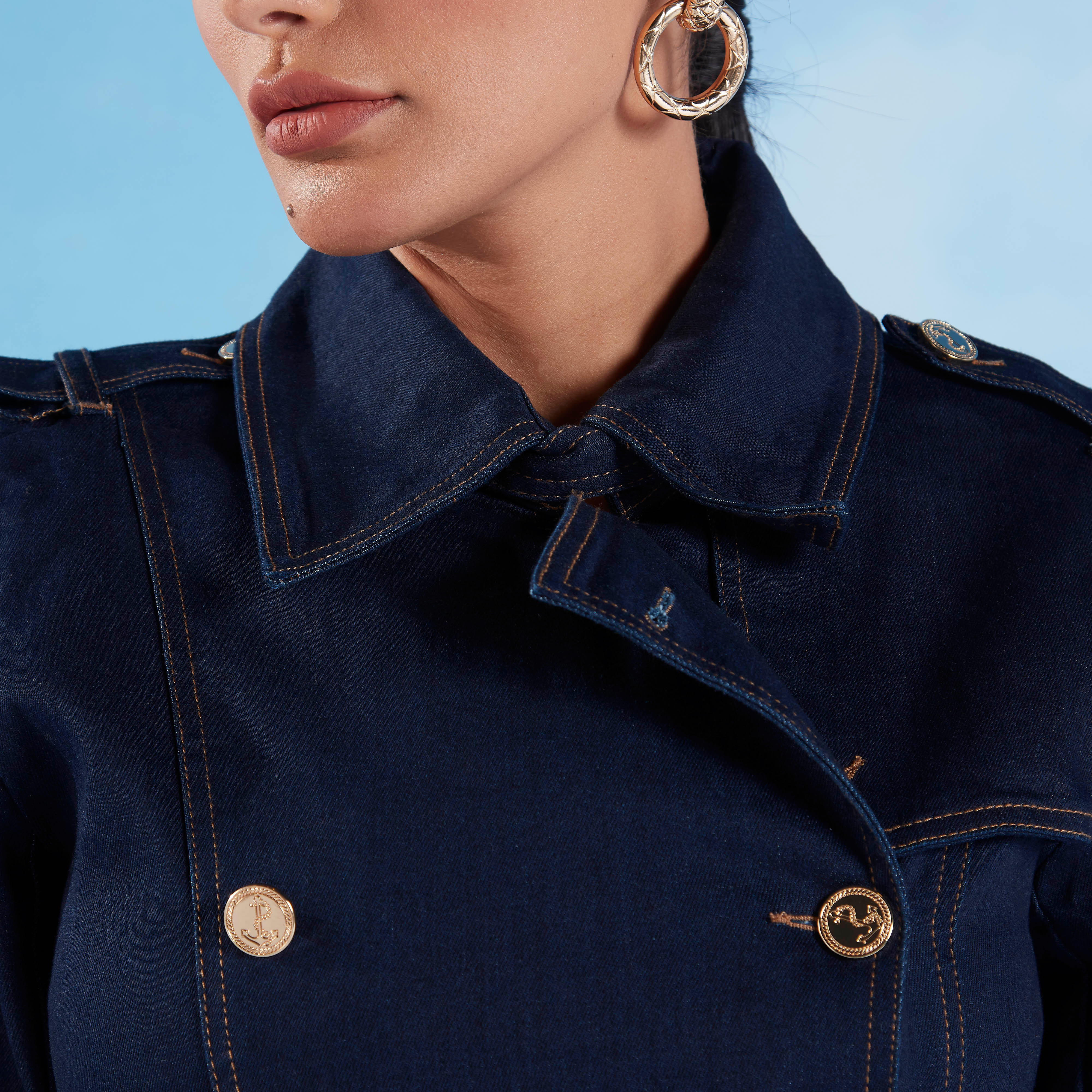 معطف دنيم بأكمام طويلة وحزام بإبزيم ودبوس-women-clothing-coatsandjackets-coats-image-3