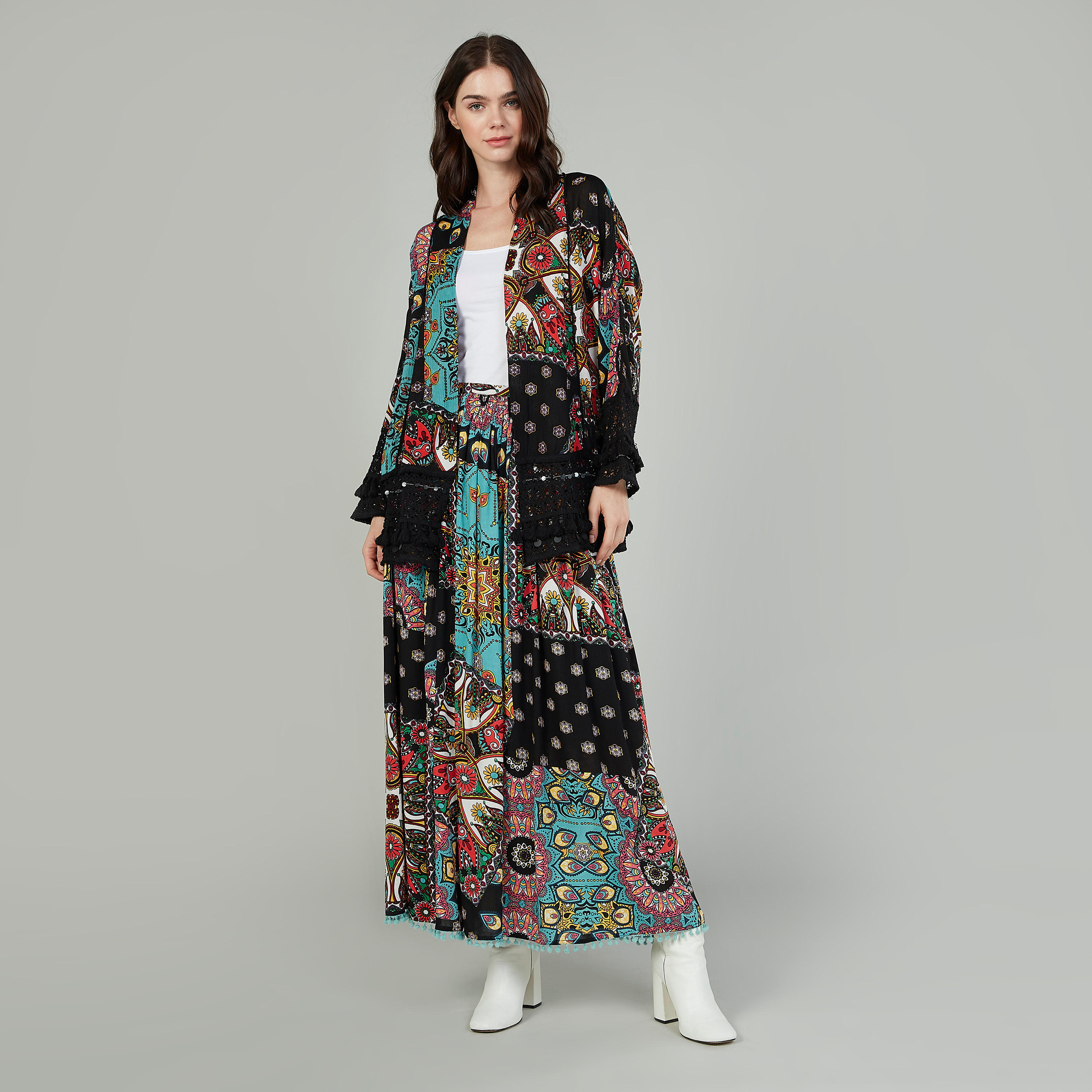 جاكيت بأكمام طويلة وتفاصيل دانتيل بطبعات-women-winterwear-coatsandjackets-jackets-image-2