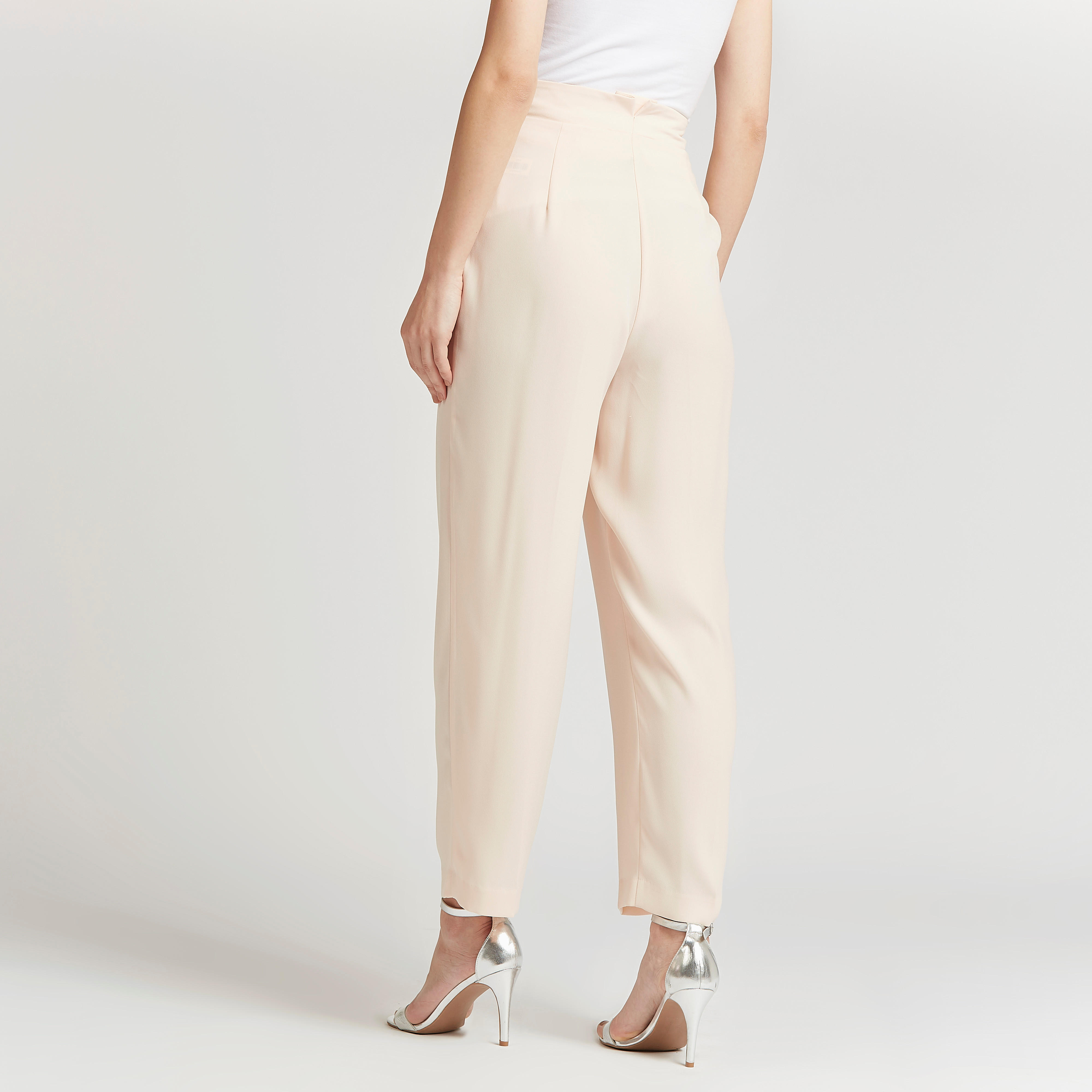 بنطلون طويل سادة بخصر متوسّط الإرتفاع وجيوب وحزام-women-clothing-bottoms-trousers-image-5