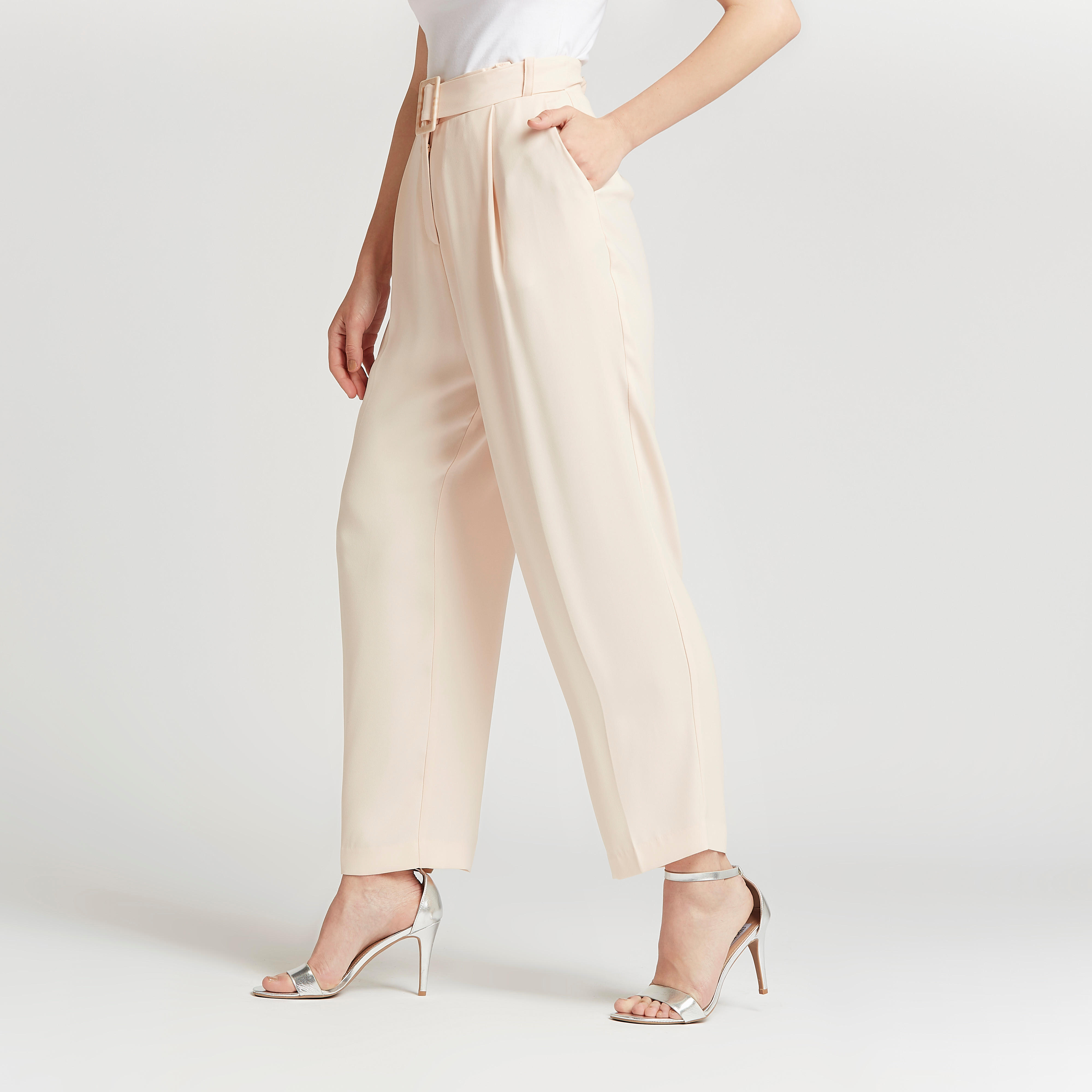 بنطلون طويل سادة بخصر متوسّط الإرتفاع وجيوب وحزام-women-clothing-bottoms-trousers-image-6