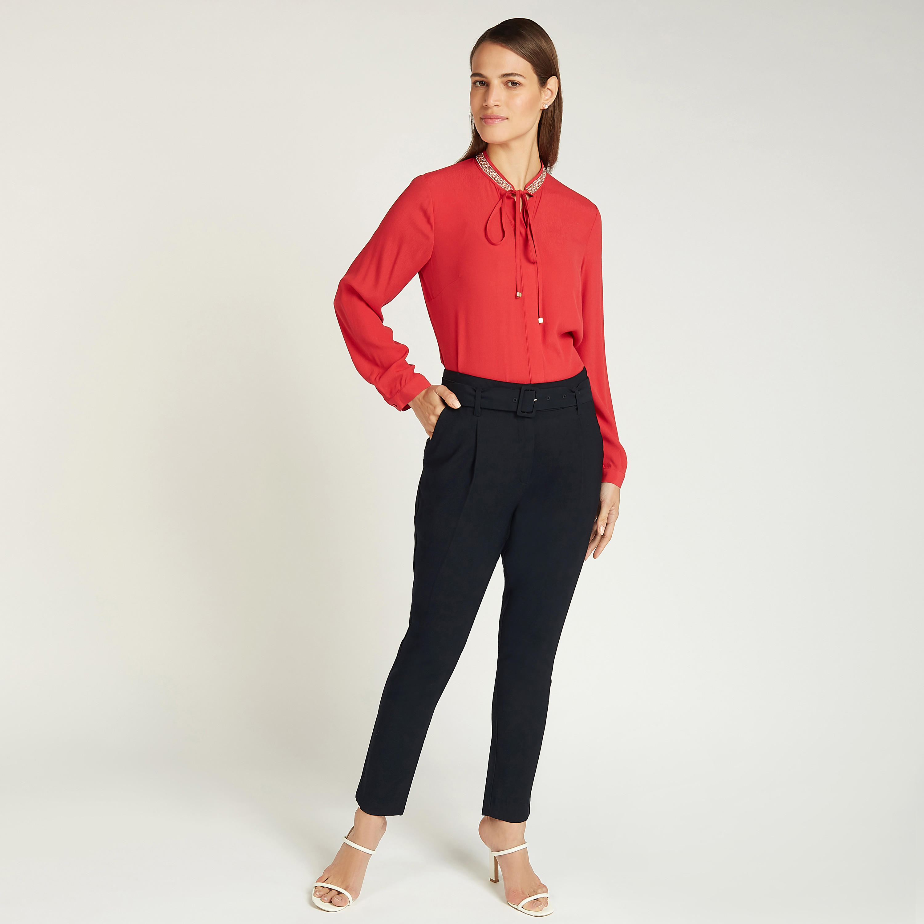 بلوزة سادة بأكمام طويلة وفيونكة-women-clothing-shirtsandblouses-blouses-image-2