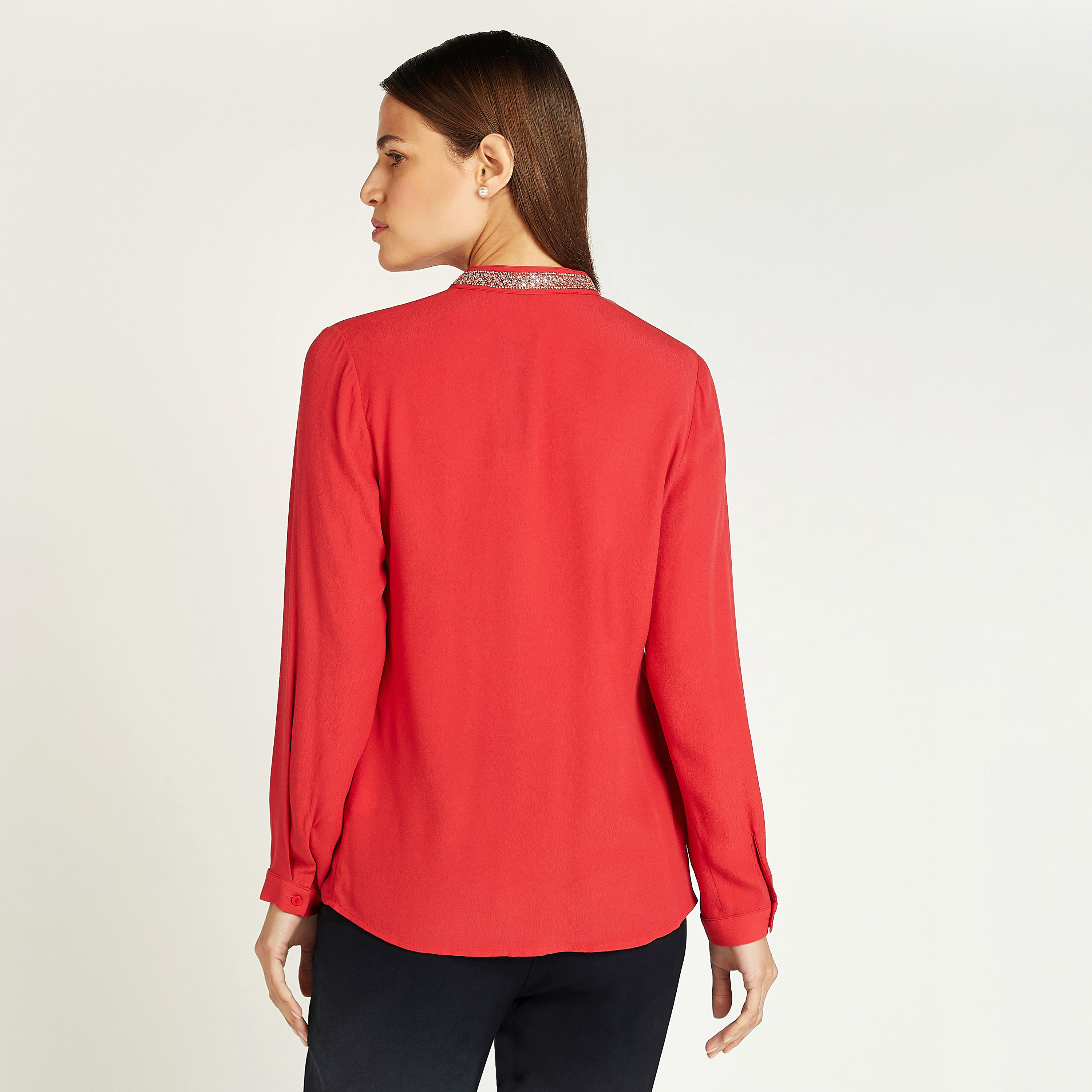 بلوزة سادة بأكمام طويلة وفيونكة-women-clothing-shirtsandblouses-blouses-image-4