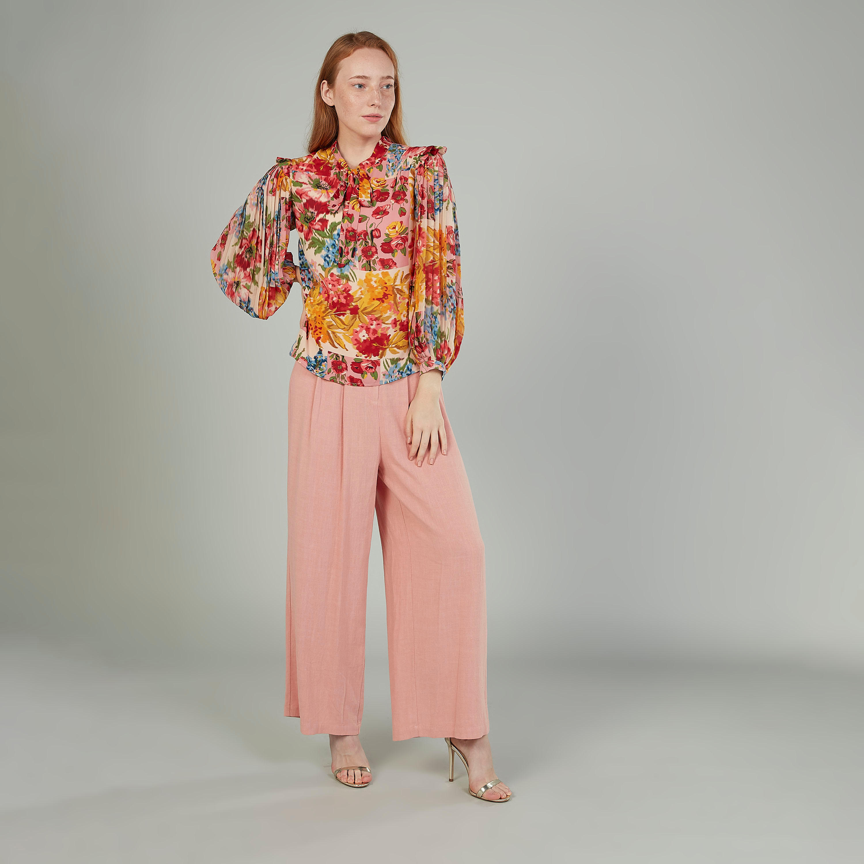 بلوزة بأكمام طويلة وربطة عنق وطبعات-women-clothing-shirtsandblouses-blouses-image-2