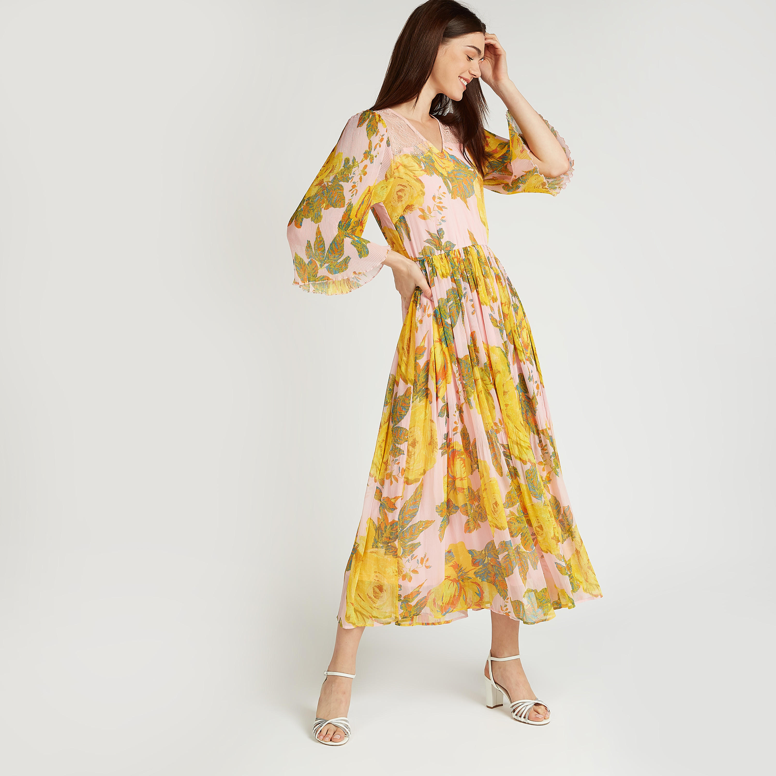 Floral Print Midi Dress with V-neck and Flared Sleeves-women-clothing-dresses-image-1