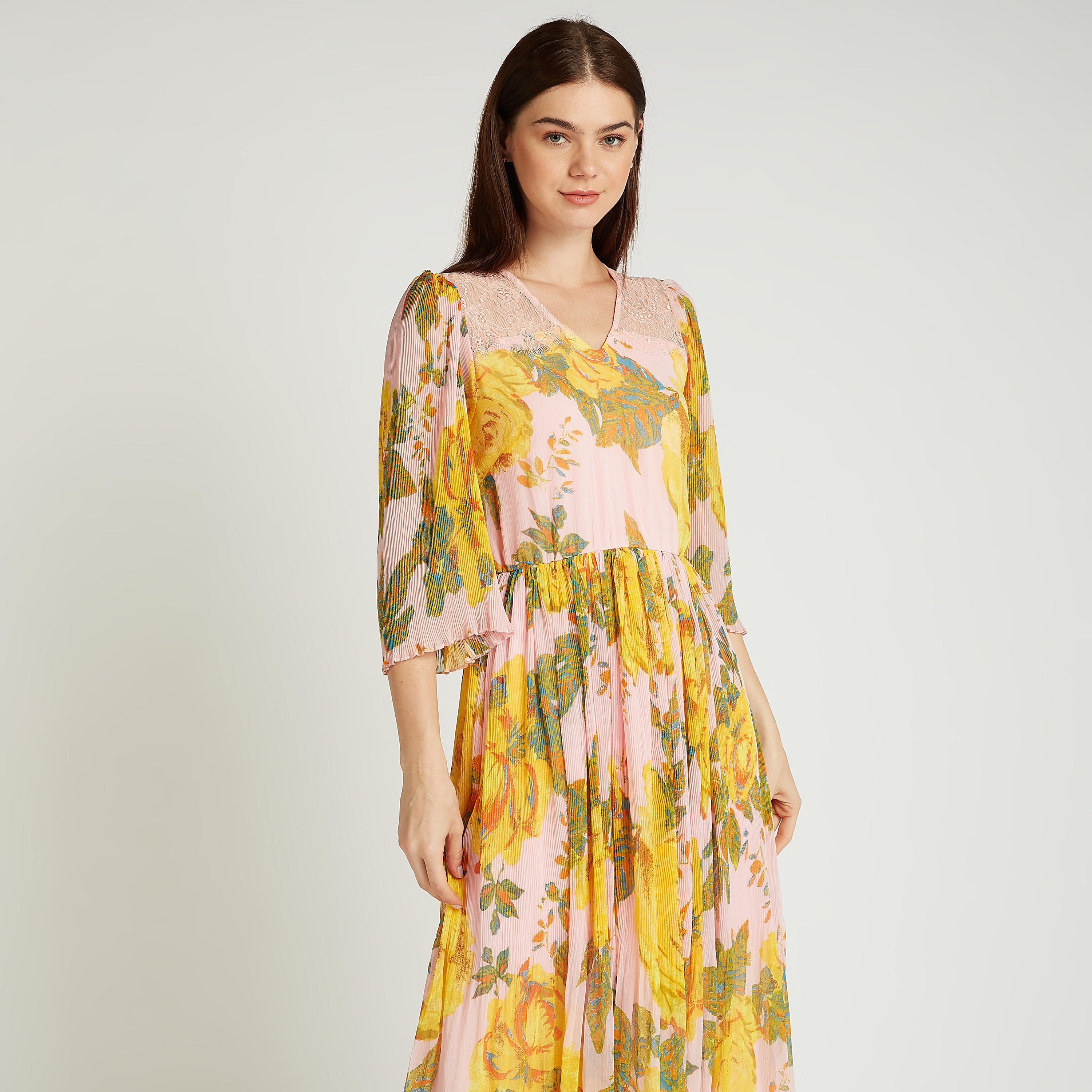 Floral Print Midi Dress with V-neck and Flared Sleeves-women-clothing-dresses-image-2