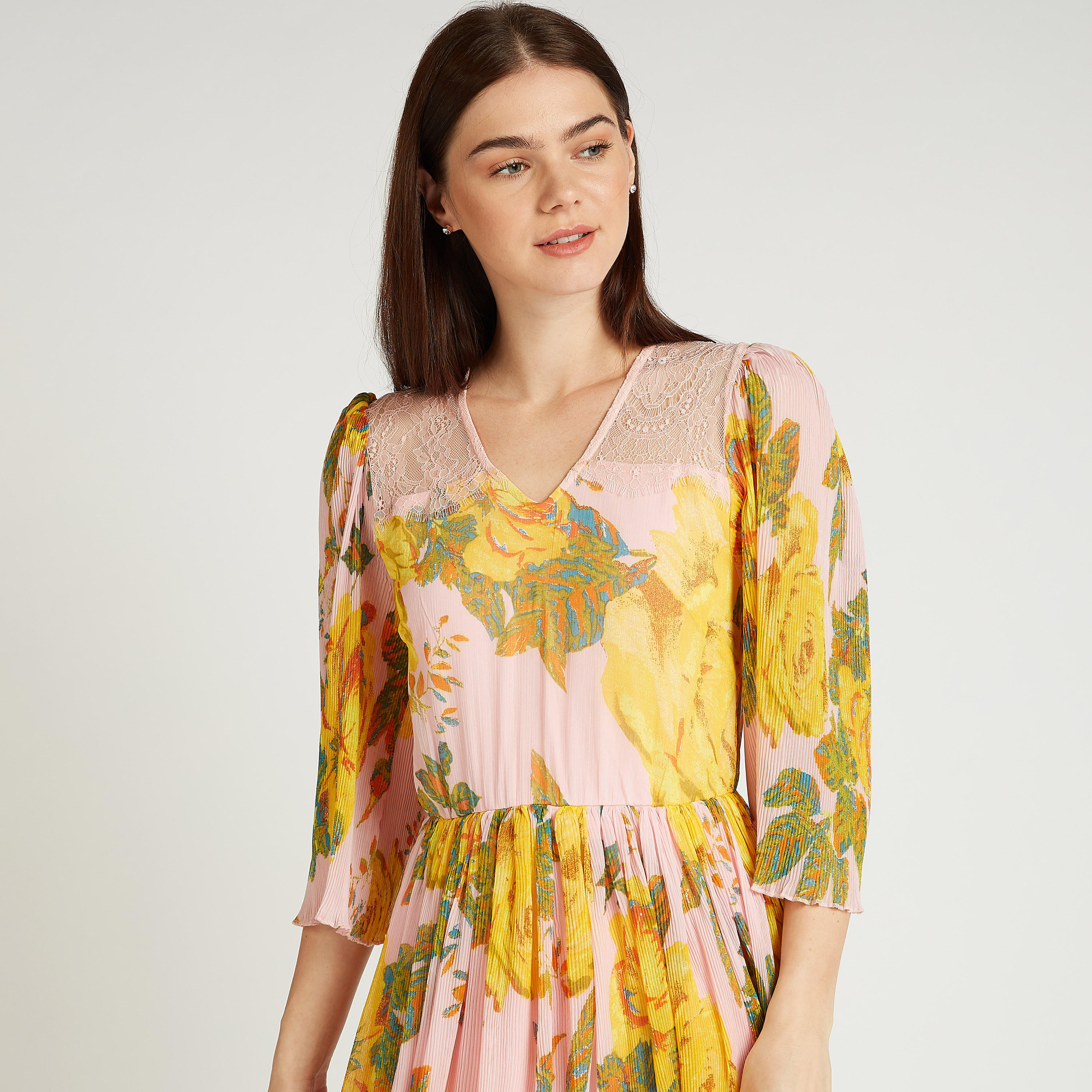 Floral Print Midi Dress with V-neck and Flared Sleeves-women-clothing-dresses-image-3