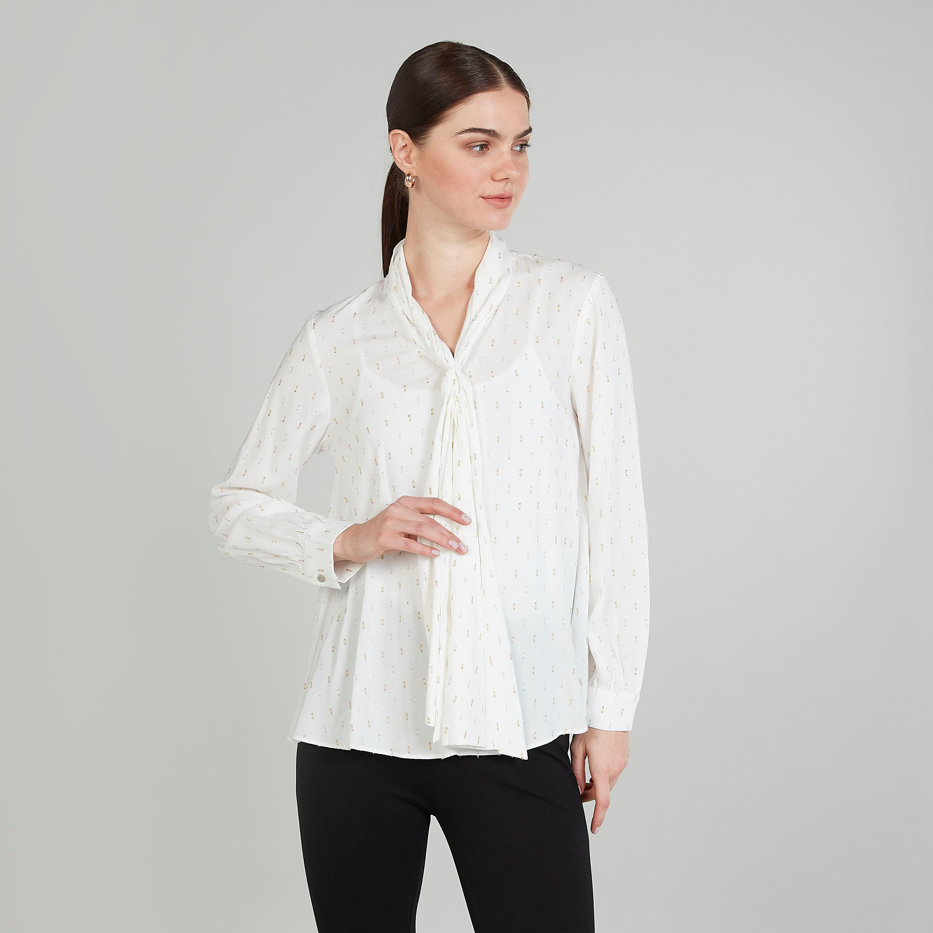 بلوزة بأكمام طويلة وربطة عنق وتزيينات-women-clothing-shirtsandblouses-blouses-image-4