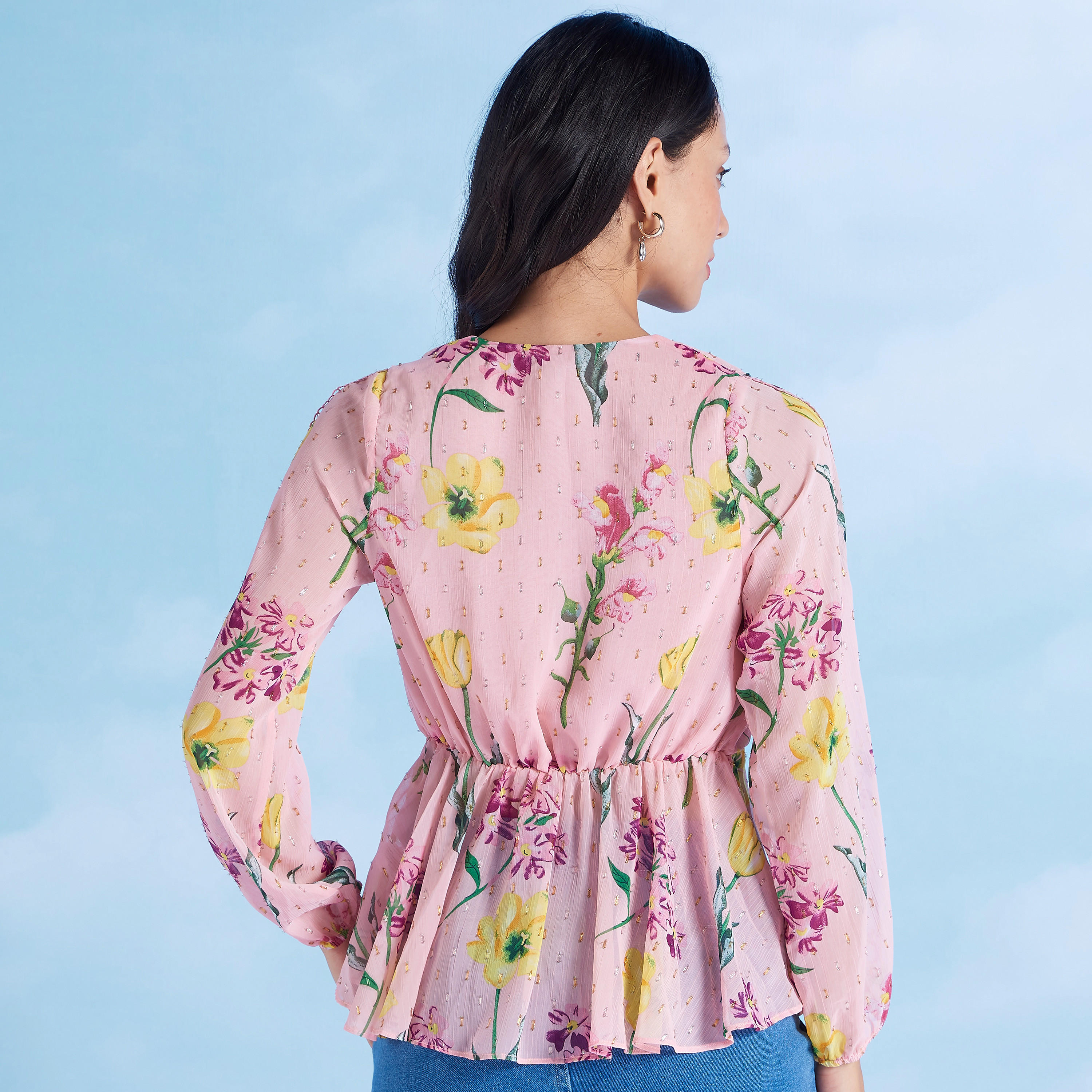 بلوزة بياقة V بأكمام طويلة وطبعات أزهار-women-clothing-shirtsandblouses-blouses-image-1