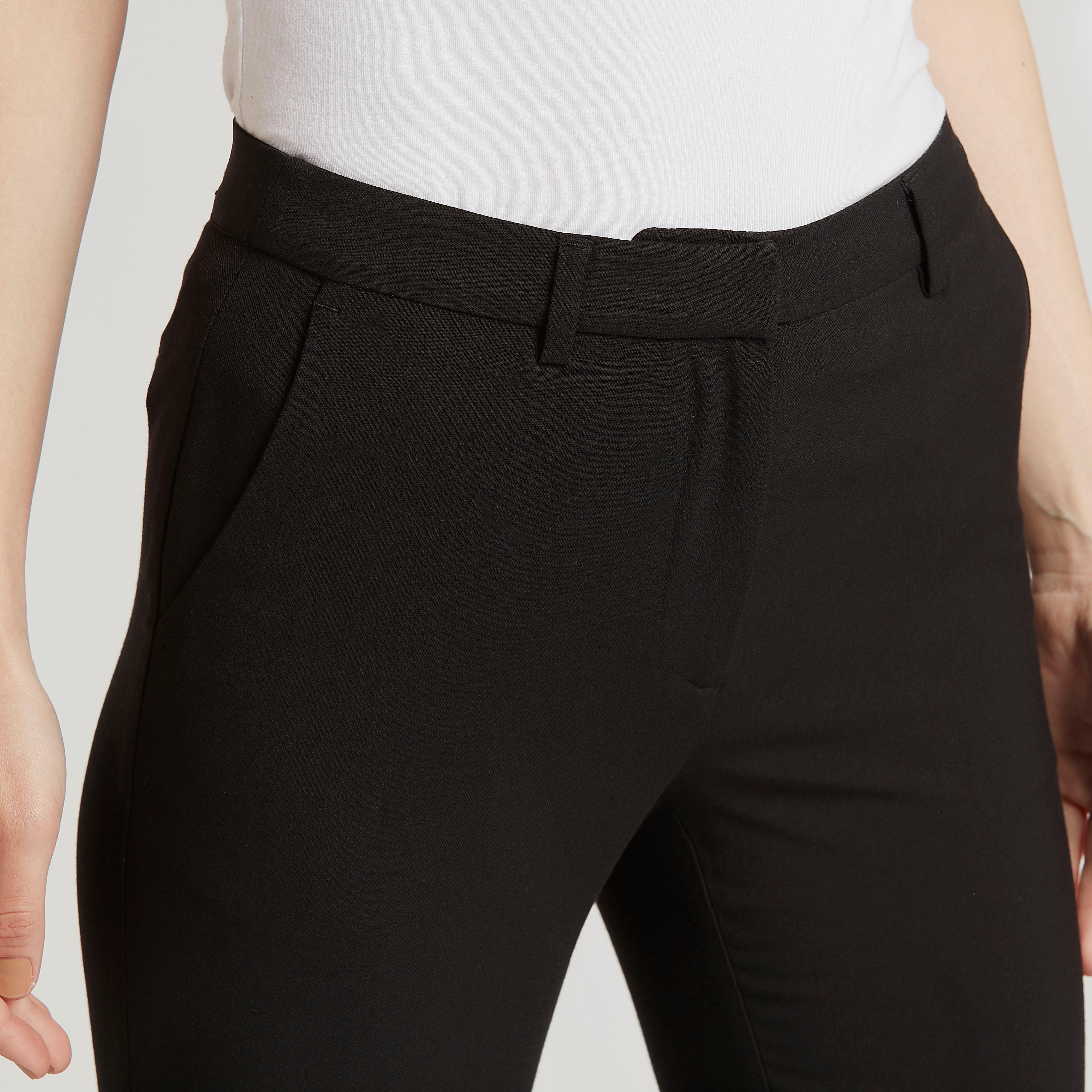 بنطلون سادة بخصر متوسّط الإرتفاع وعراوي حزام وتفاصيل جيب-women-clothing-bottoms-trousers-image-3