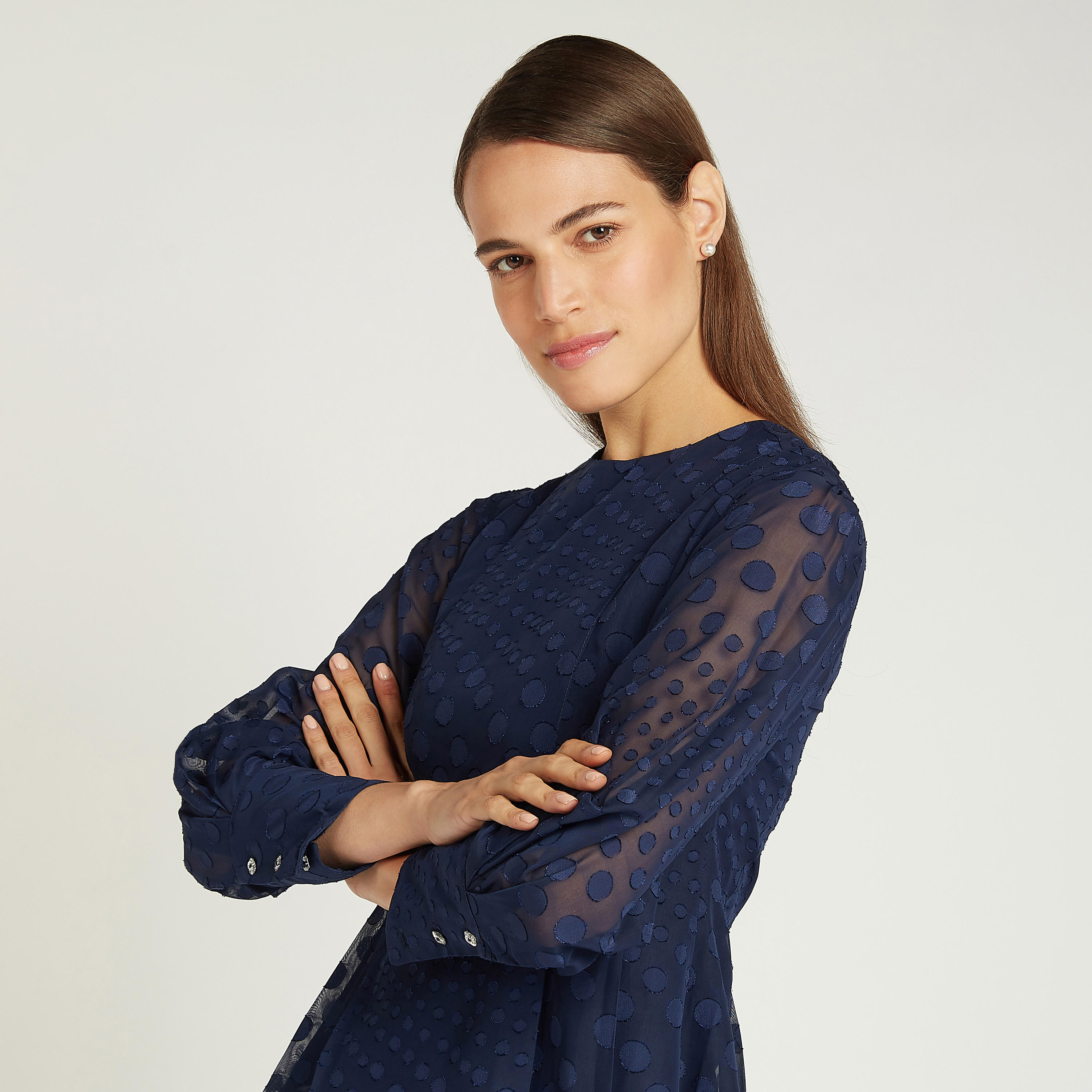 بلوزة بارزة الملمس بياقة ضيّقة وأكمام طويلة-women-clothing-shirtsandblouses-blouses-image-3