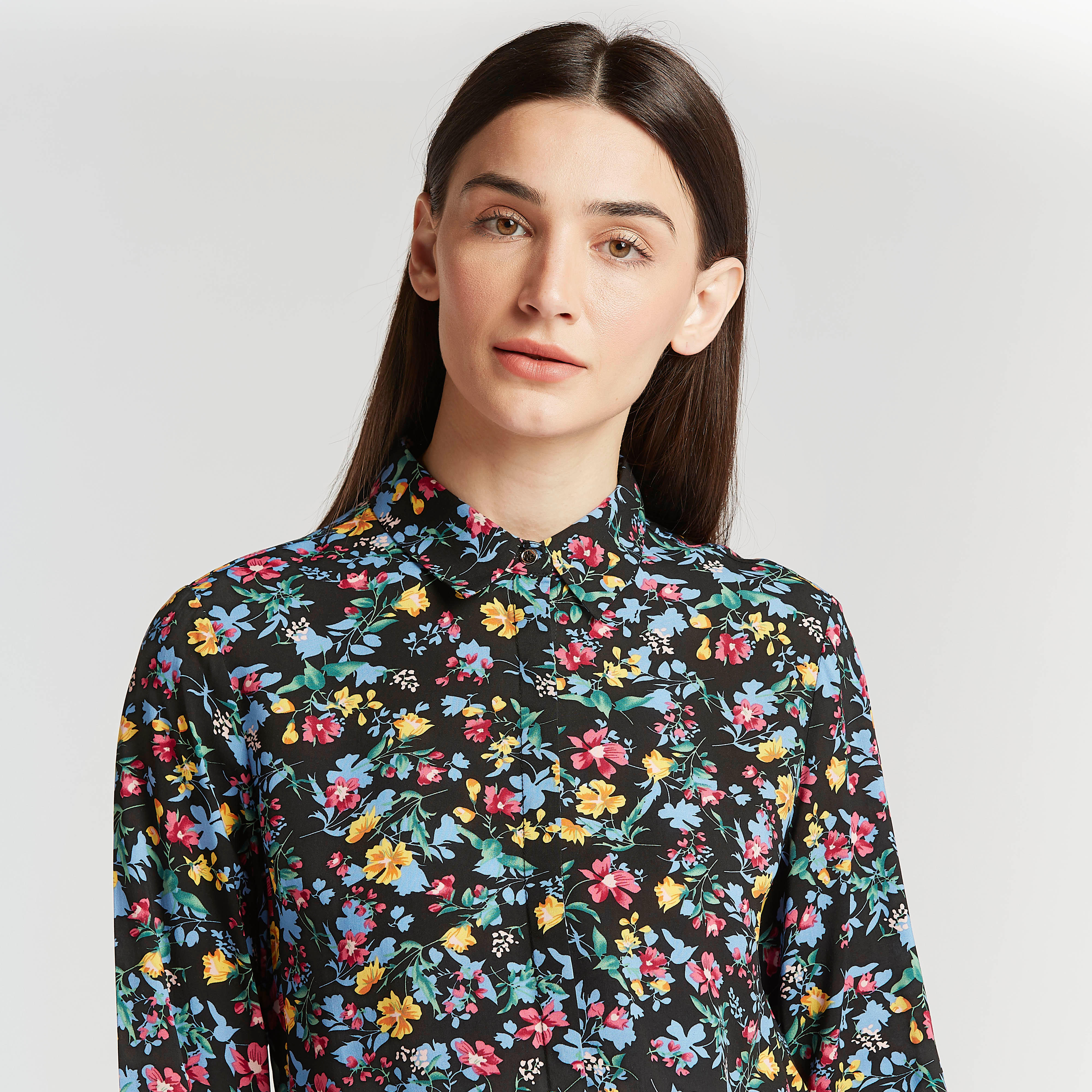 قميص بطبعات أزهار وأكمام طويلة ووصلة أزرار مخفيّة-women-clothing-shirtsandblouses-shirts-image-1