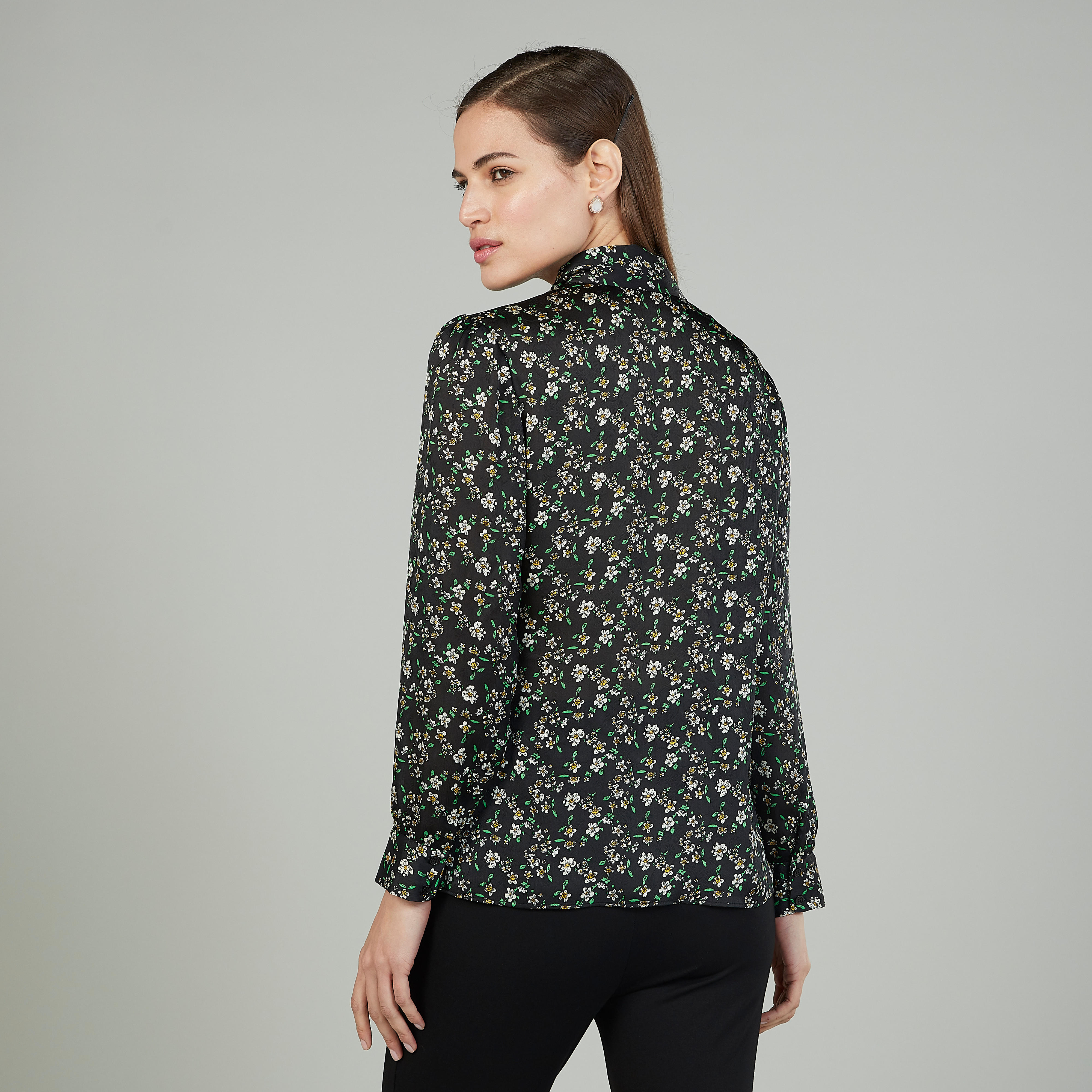 بلوزة بأكمام طويلة وربطة عنق وطبعات-women-clothing-shirtsandblouses-blouses-image-5