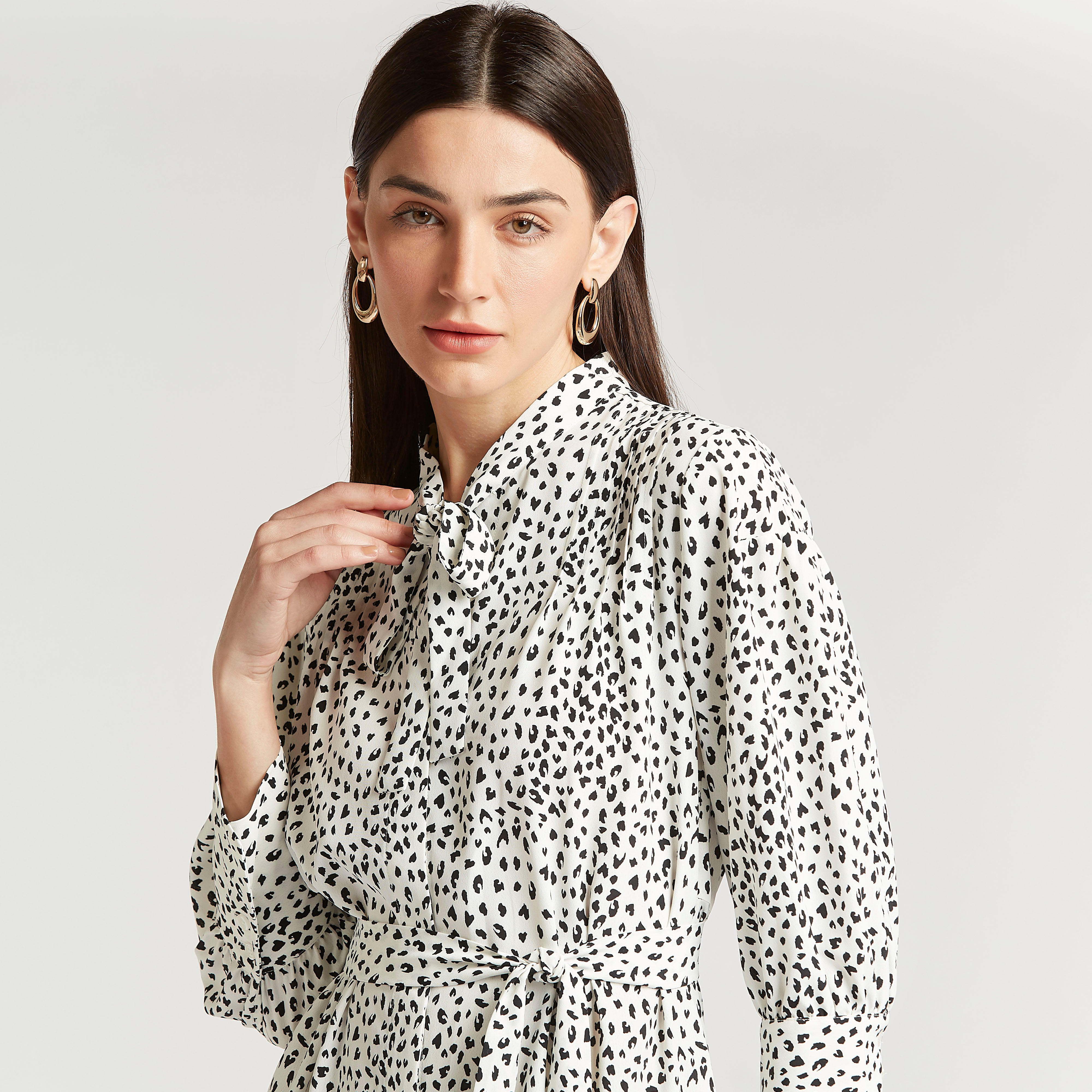 Printed Mini Shift Dress with Long Sleeves and Necktie-women-clothing-dresses-image-4