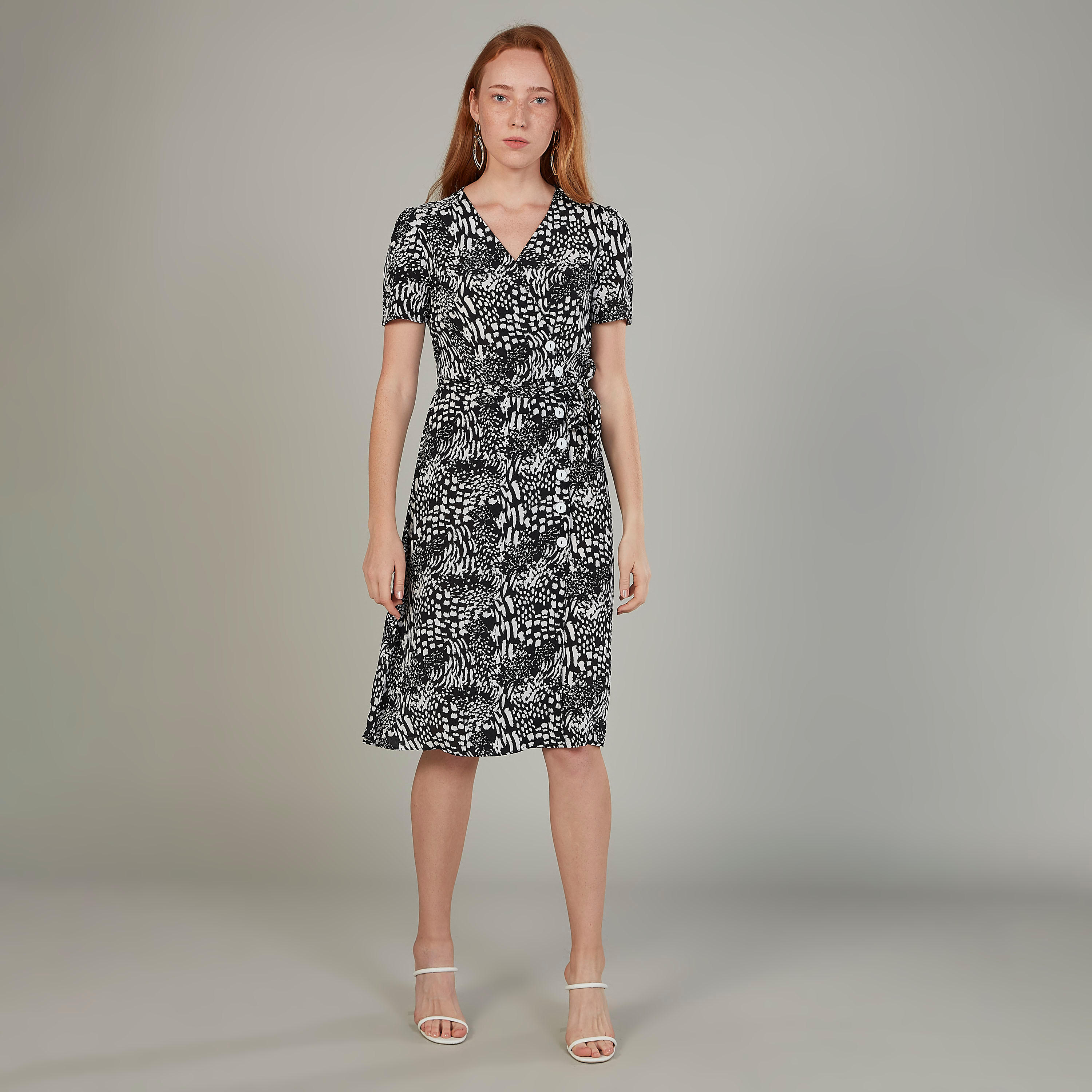 فستان ميدي ايه لاين بياقة V وأكمام قصيرة وطبعات-women-clothing-dresses-image-2