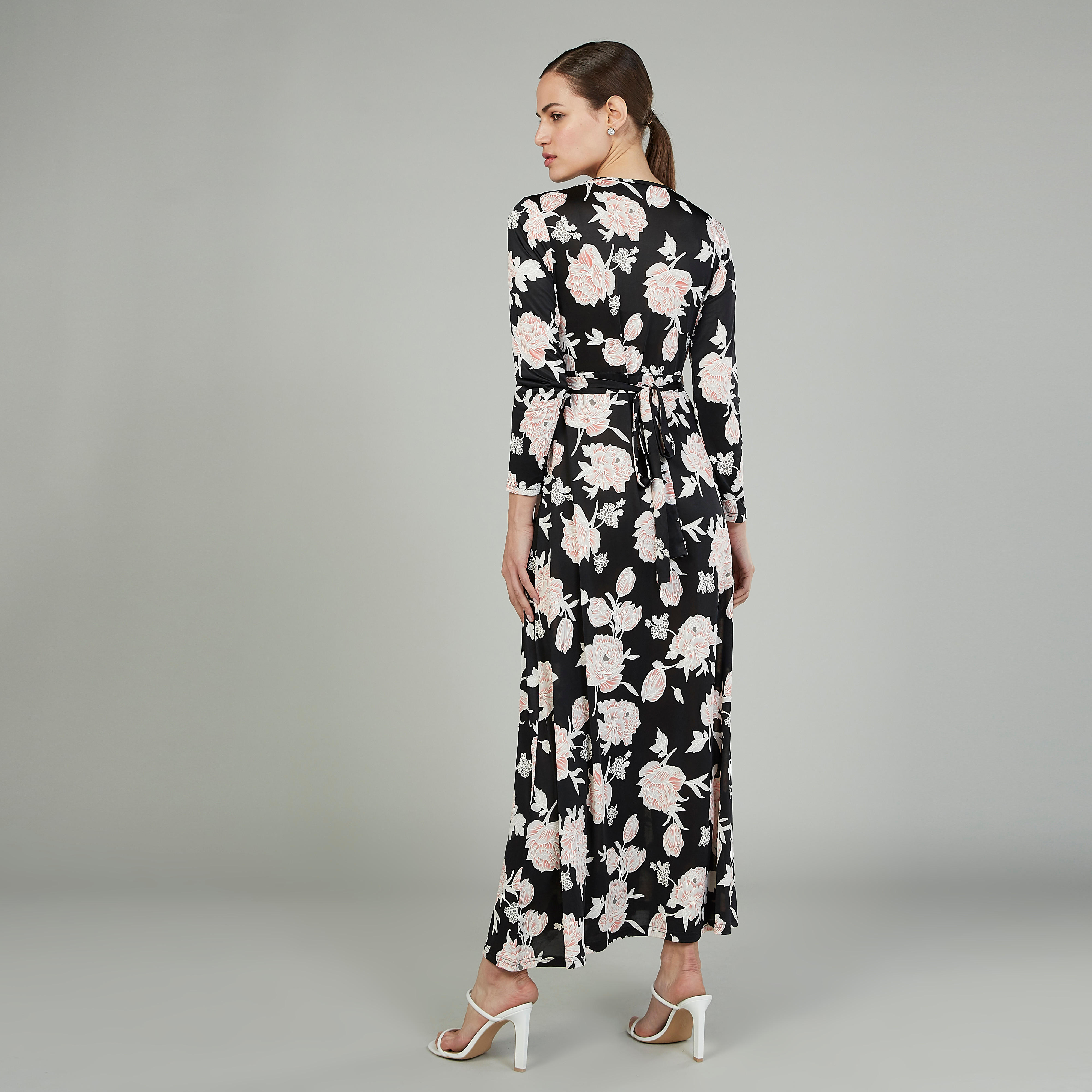 فستان طويل إيه لاين بياقة V وأكمام 3/4 و طبعات أزهار-women-clothing-dresses-image-4